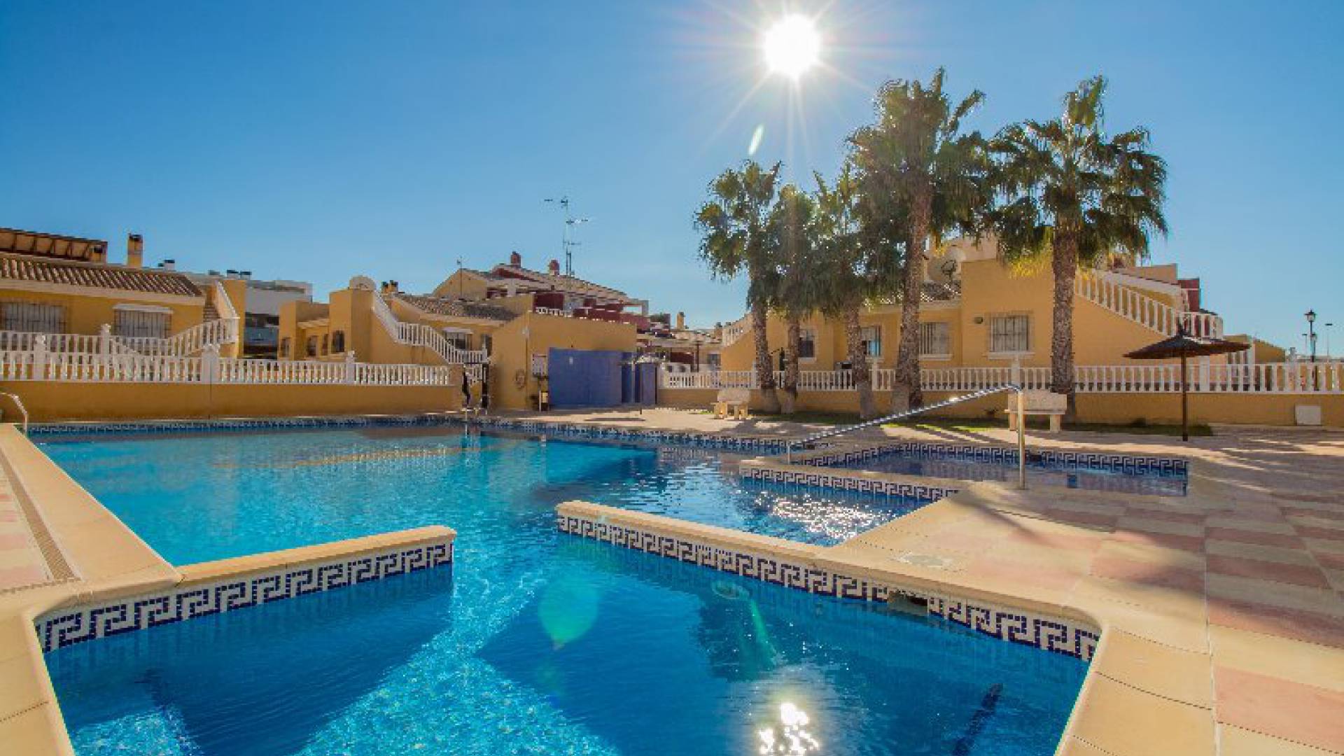 Wederverkoop - Herenhuis - Torrevieja - Res. Sunlake