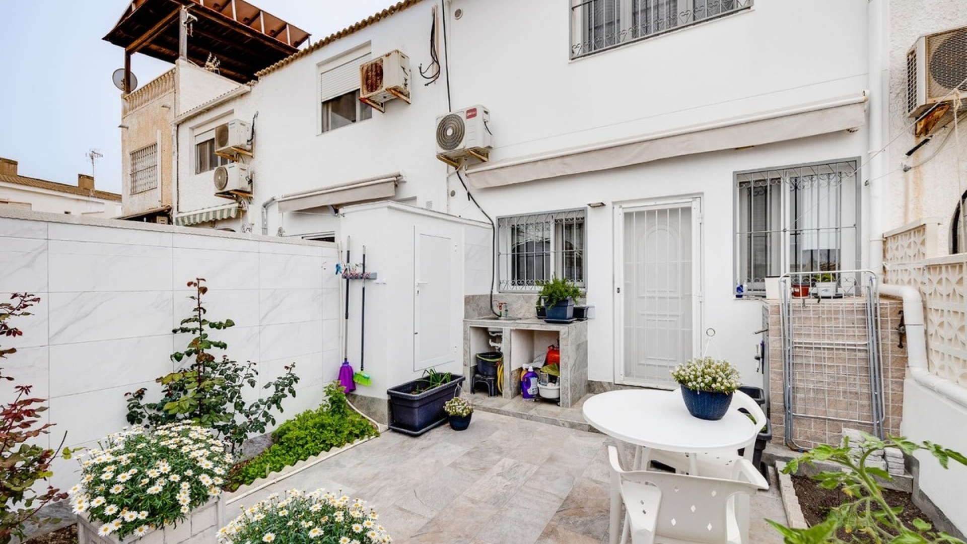 Wederverkoop - Herenhuis - Torrevieja - Torrevieja Centro