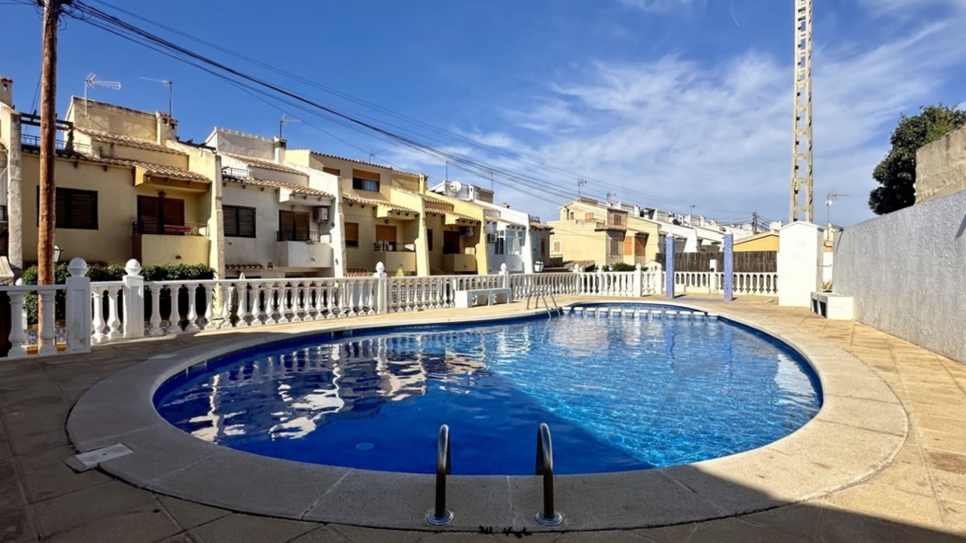 Wederverkoop - Herenhuis - Torrevieja - Torrevieja Centro
