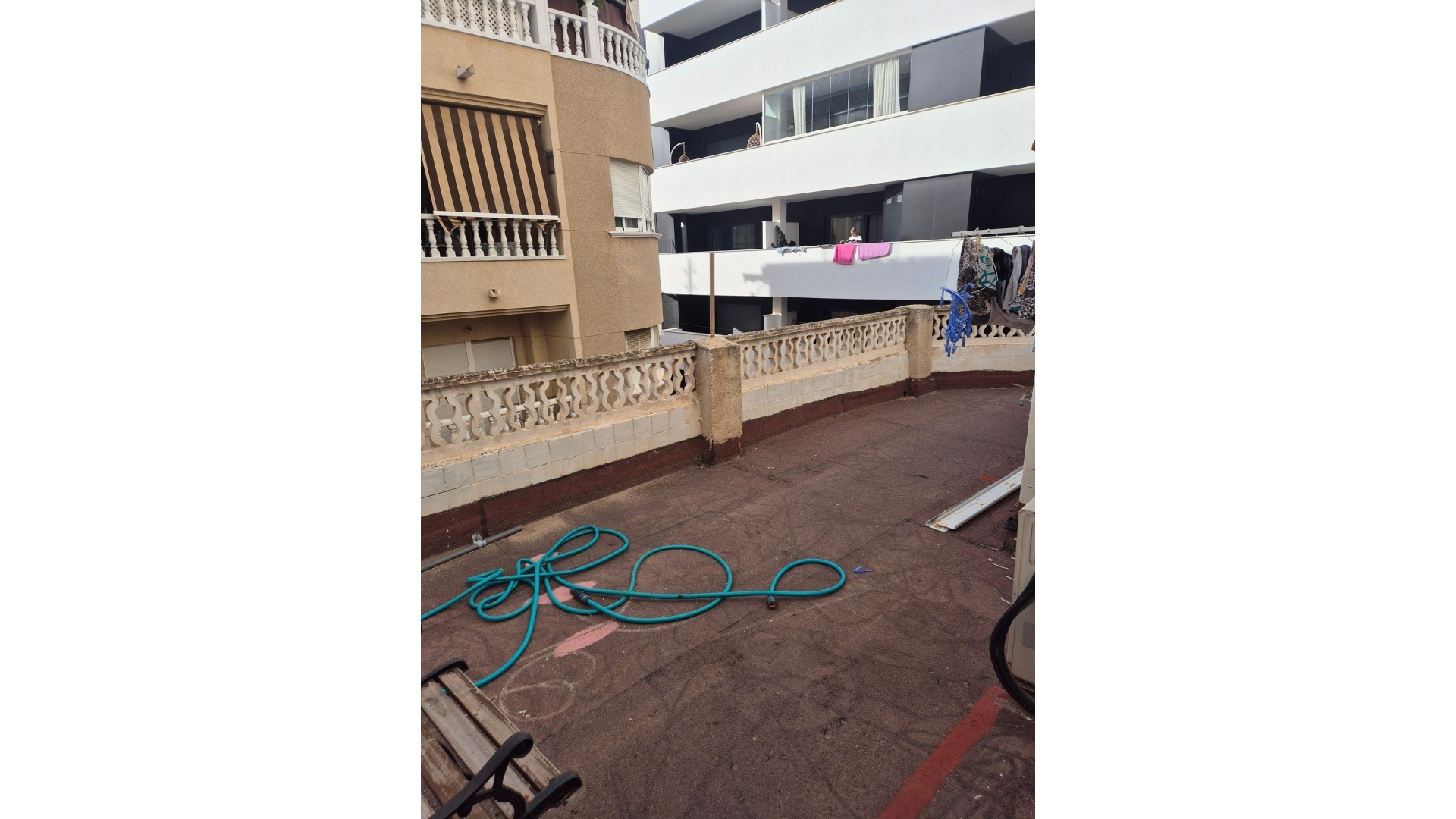 Wederverkoop - Herenhuis - Torrevieja - Torrevieja Centro
