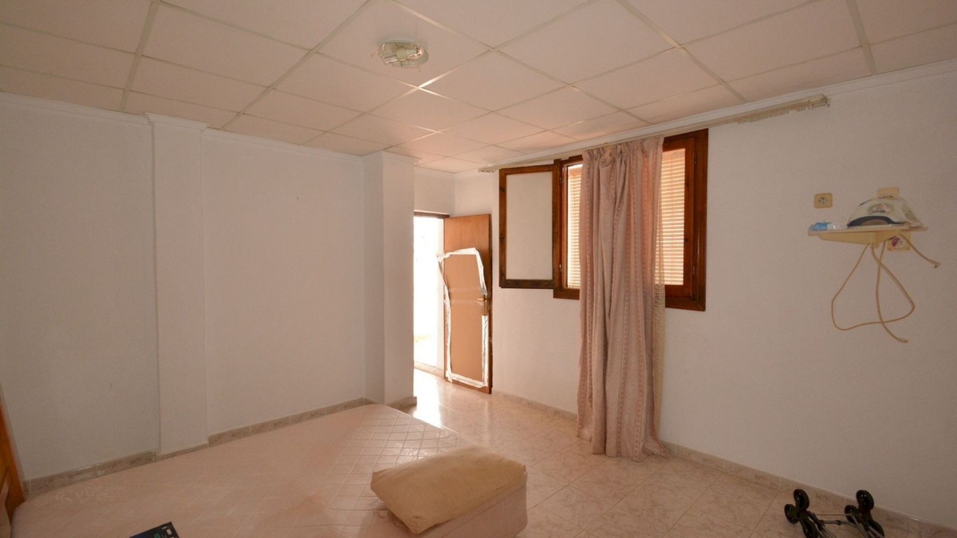 Wederverkoop - Herenhuis - Torrevieja - Torrevieja Centro