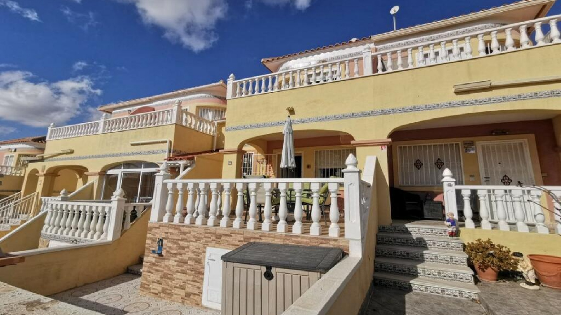 Wederverkoop - Herenhuis - Villamartin - bosque de las lomas