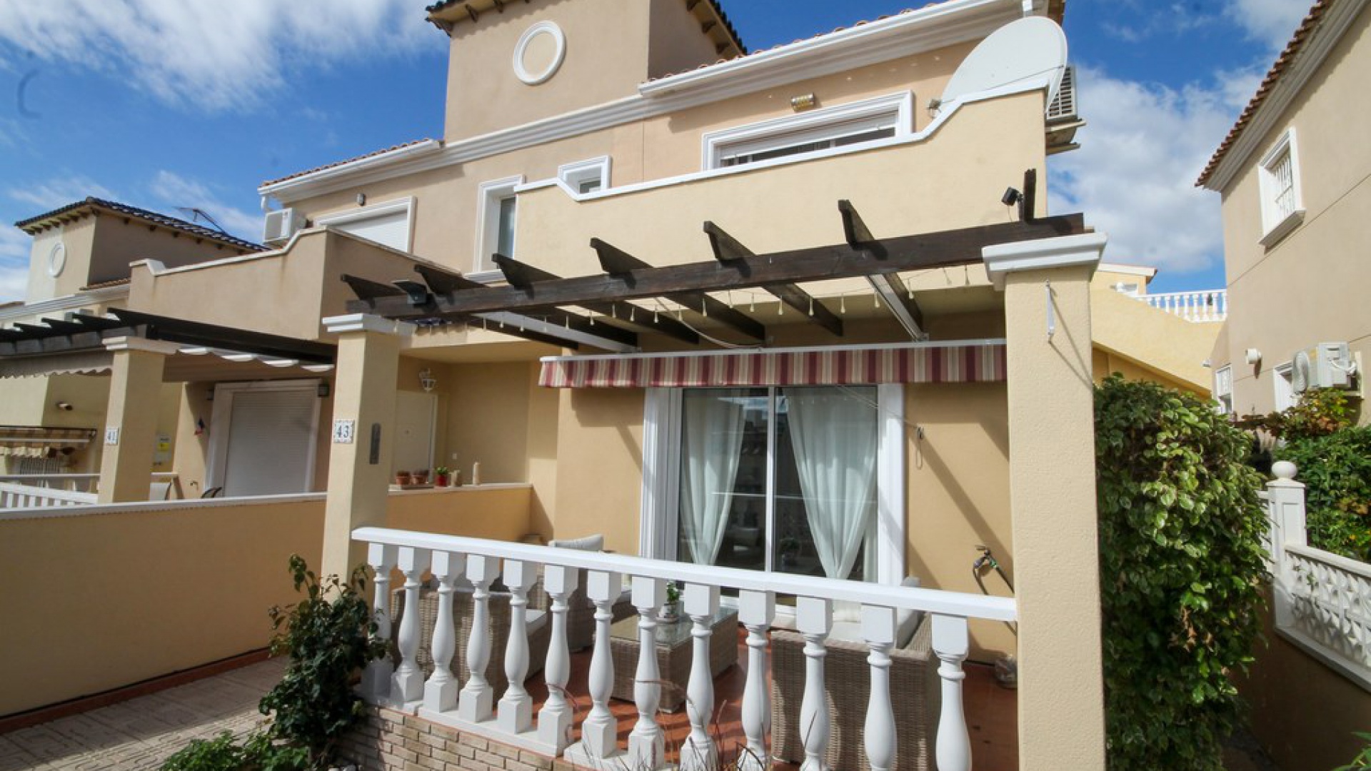 Wederverkoop - Herenhuis - Villamartin - El Galan