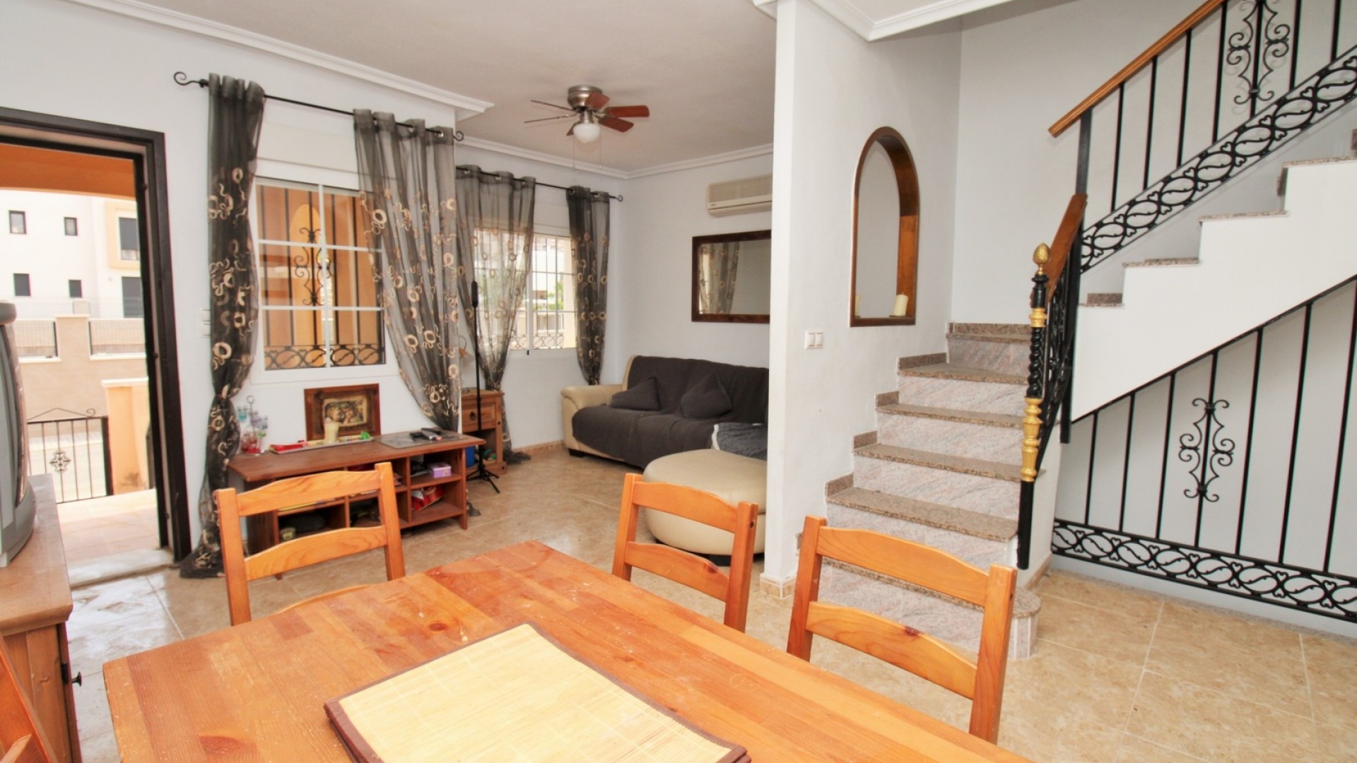 Wederverkoop - Herenhuis - Villamartin - entre golf