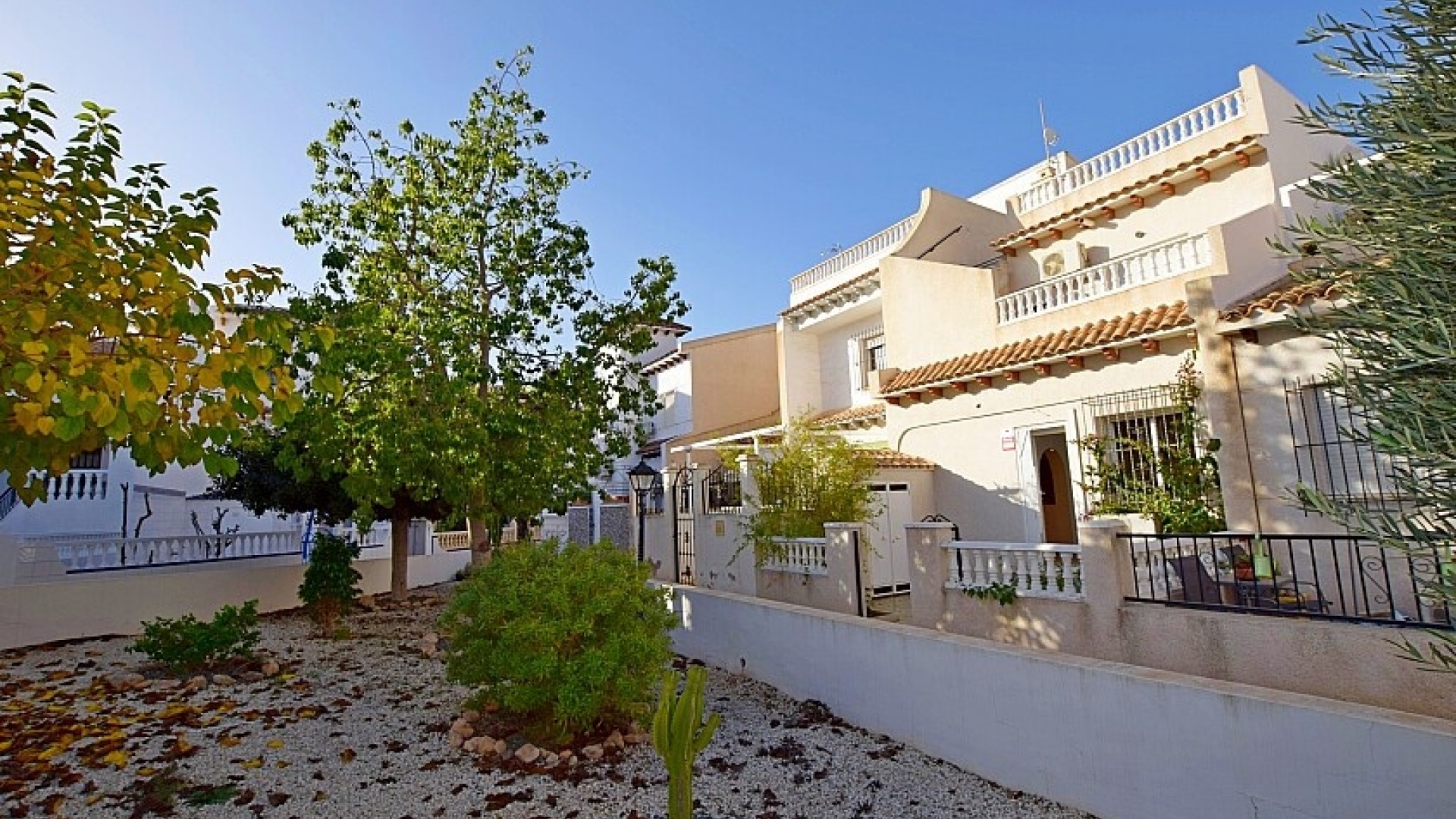 Wederverkoop - Herenhuis - Villamartin - La Fuente