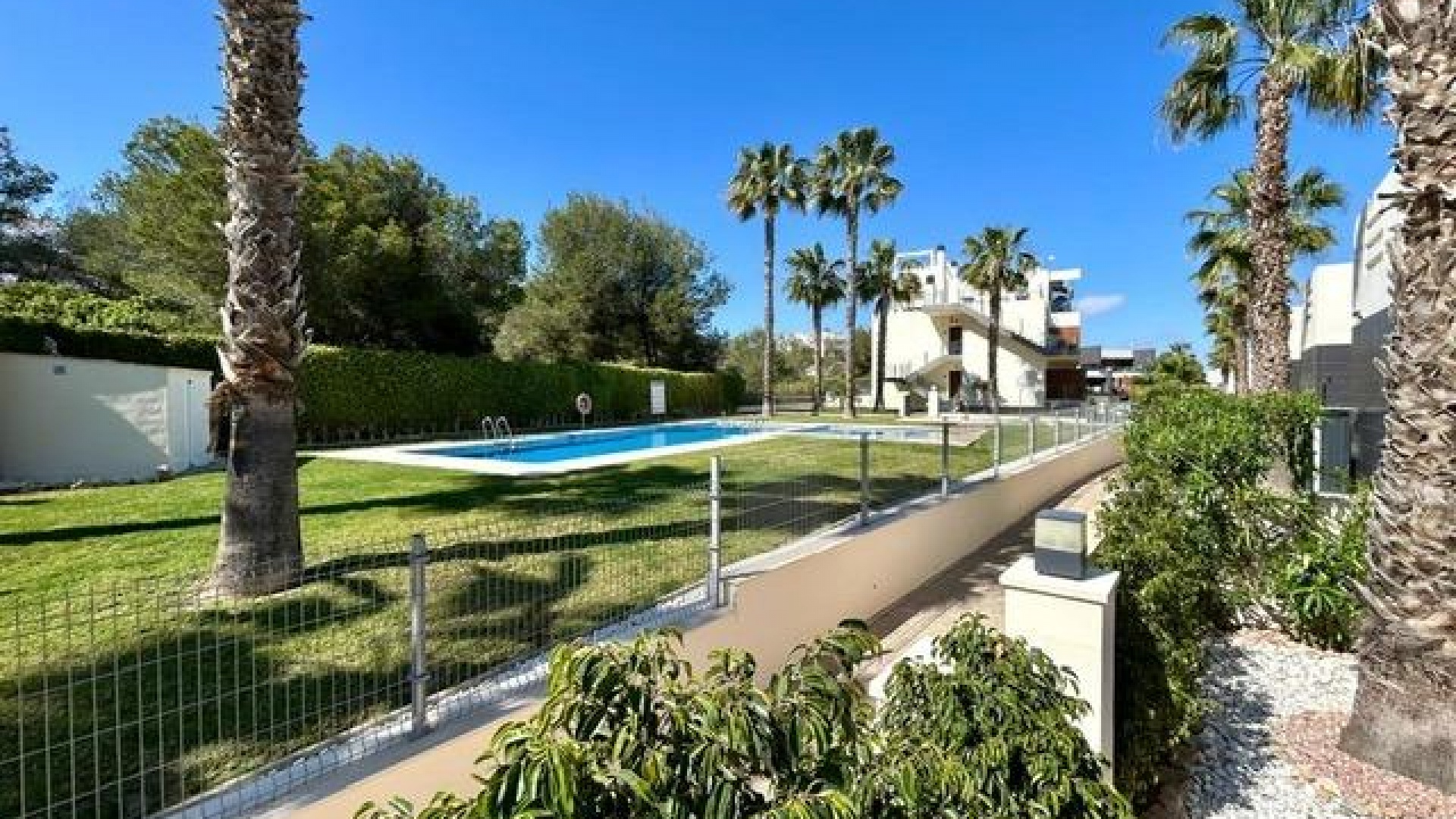 Wederverkoop - Herenhuis - Villamartin - La Fuente