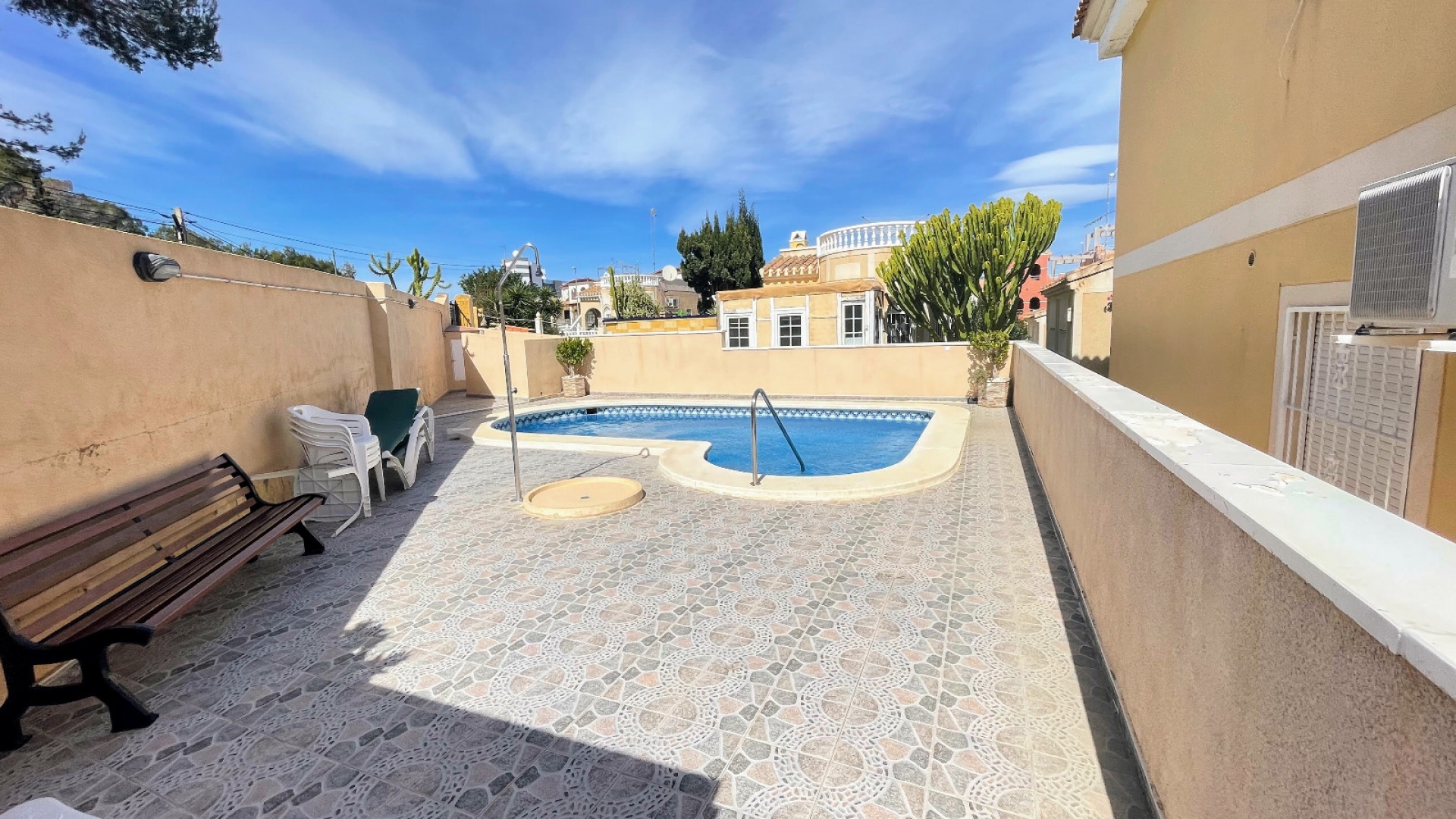 Wederverkoop - Herenhuis - Villamartin - las filipinas