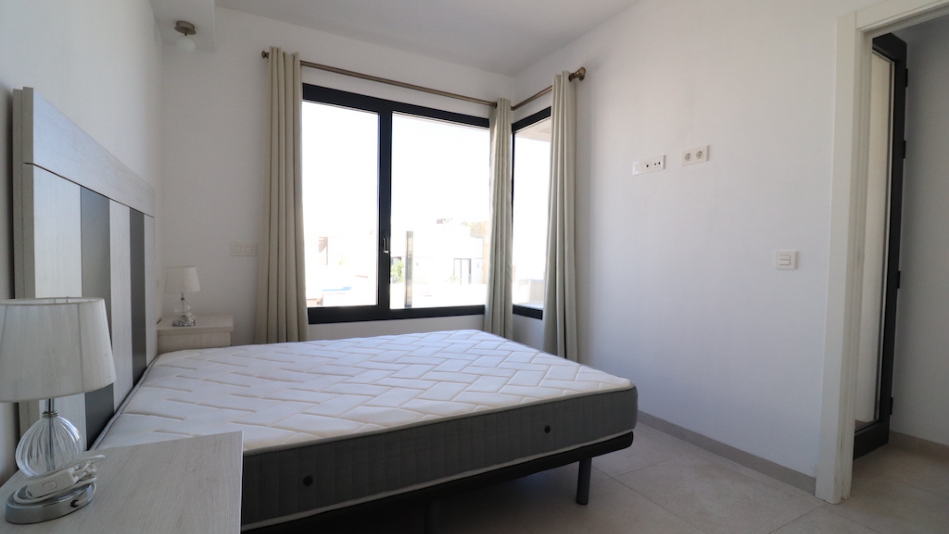 Wederverkoop - Herenhuis - Villamartin - PAU 26