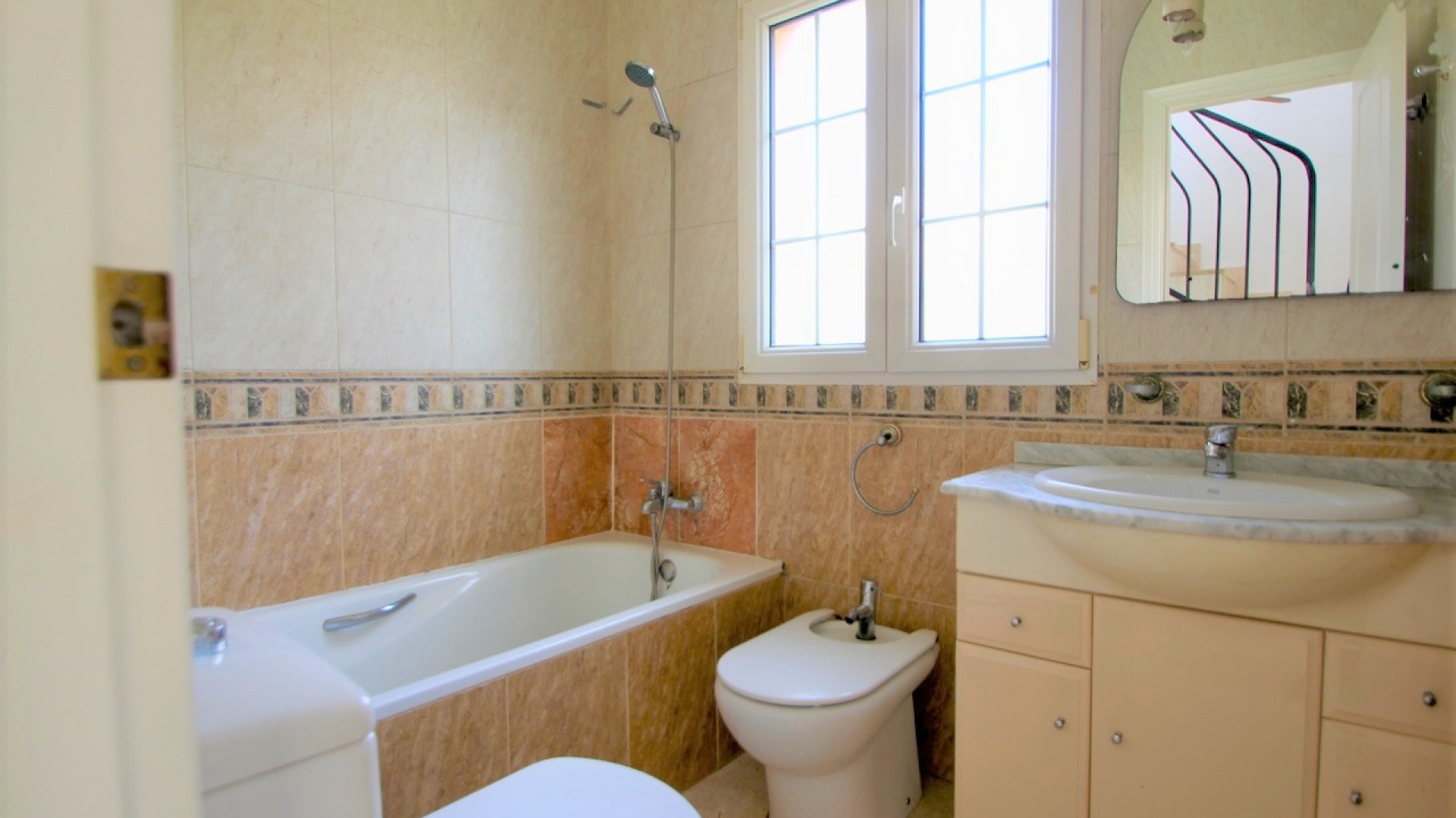 Wederverkoop - Herenhuis - Villamartin - Res. Sevilla