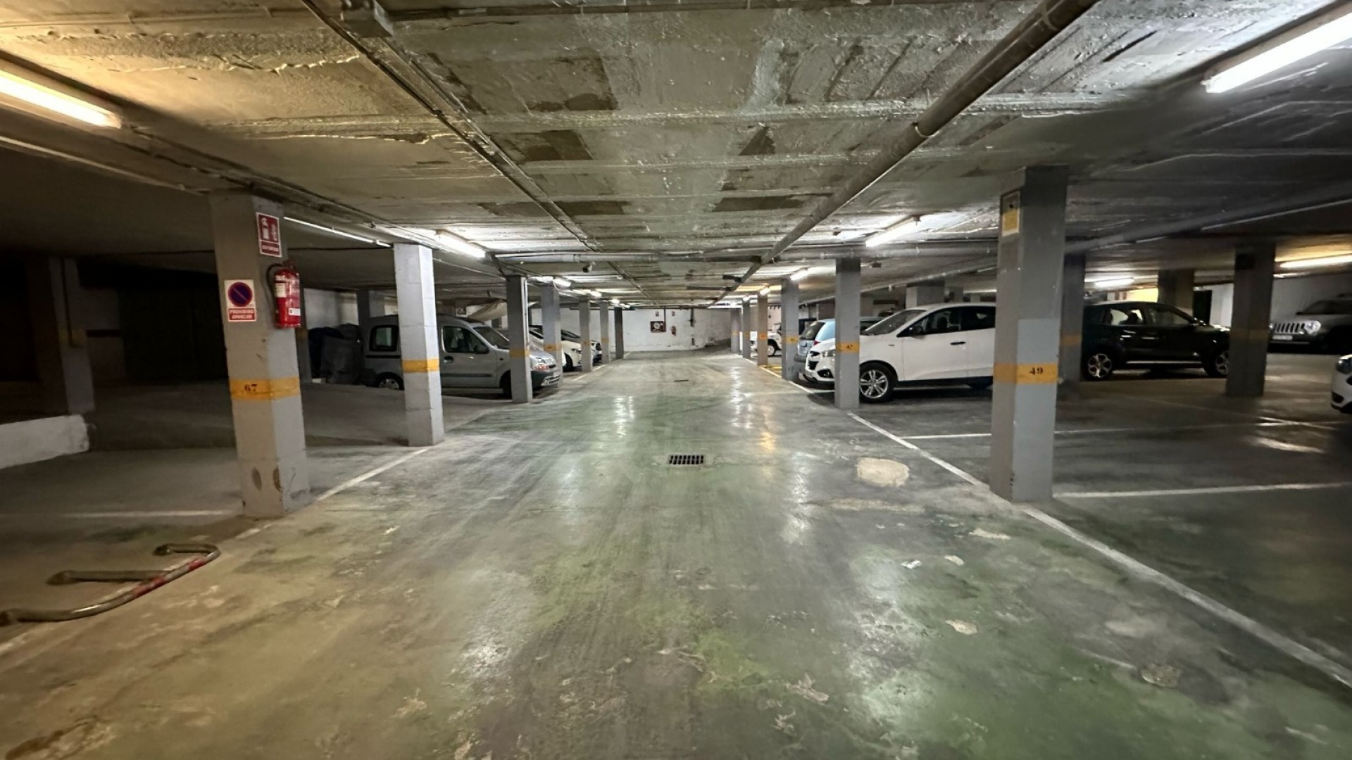 Wederverkoop - Parkeerplaats / Garage - Port d'Andratx - Andratx