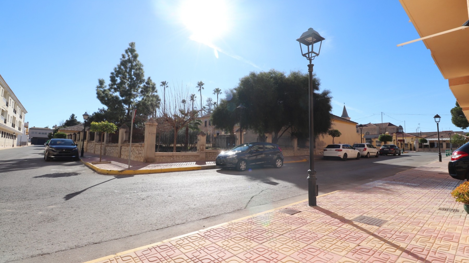 Wederverkoop - Reclame - Jacarilla - Jacarilla - Town