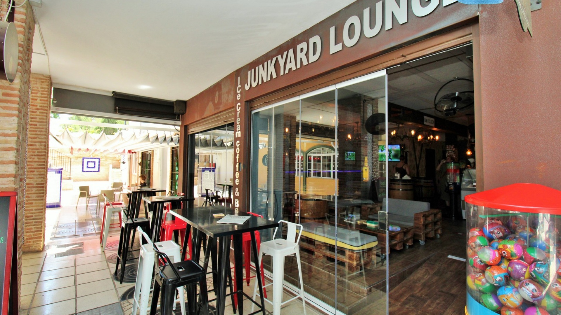 Wederverkoop - Reclame - Villamartin