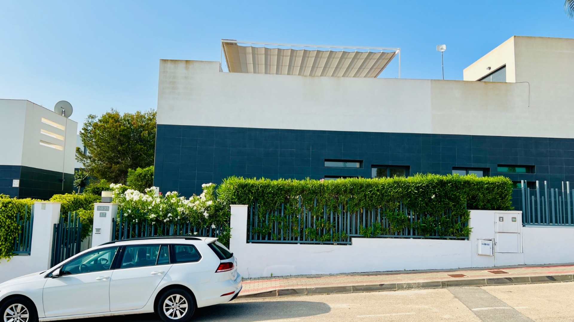 Wederverkoop - Villa - Algorfa - La Finca Golf Resort