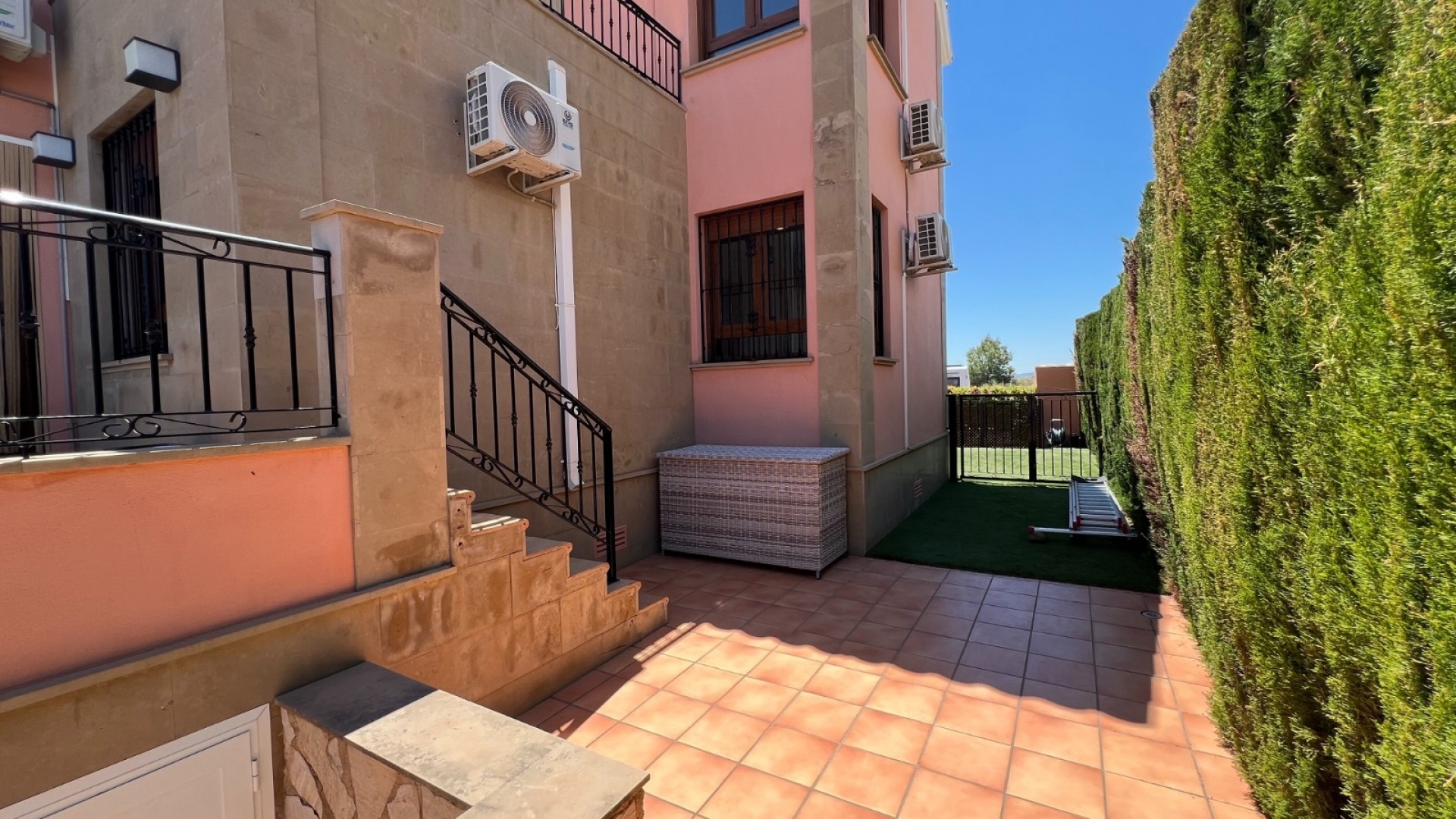 Wederverkoop - Villa - Algorfa - La Finca Golf Resort