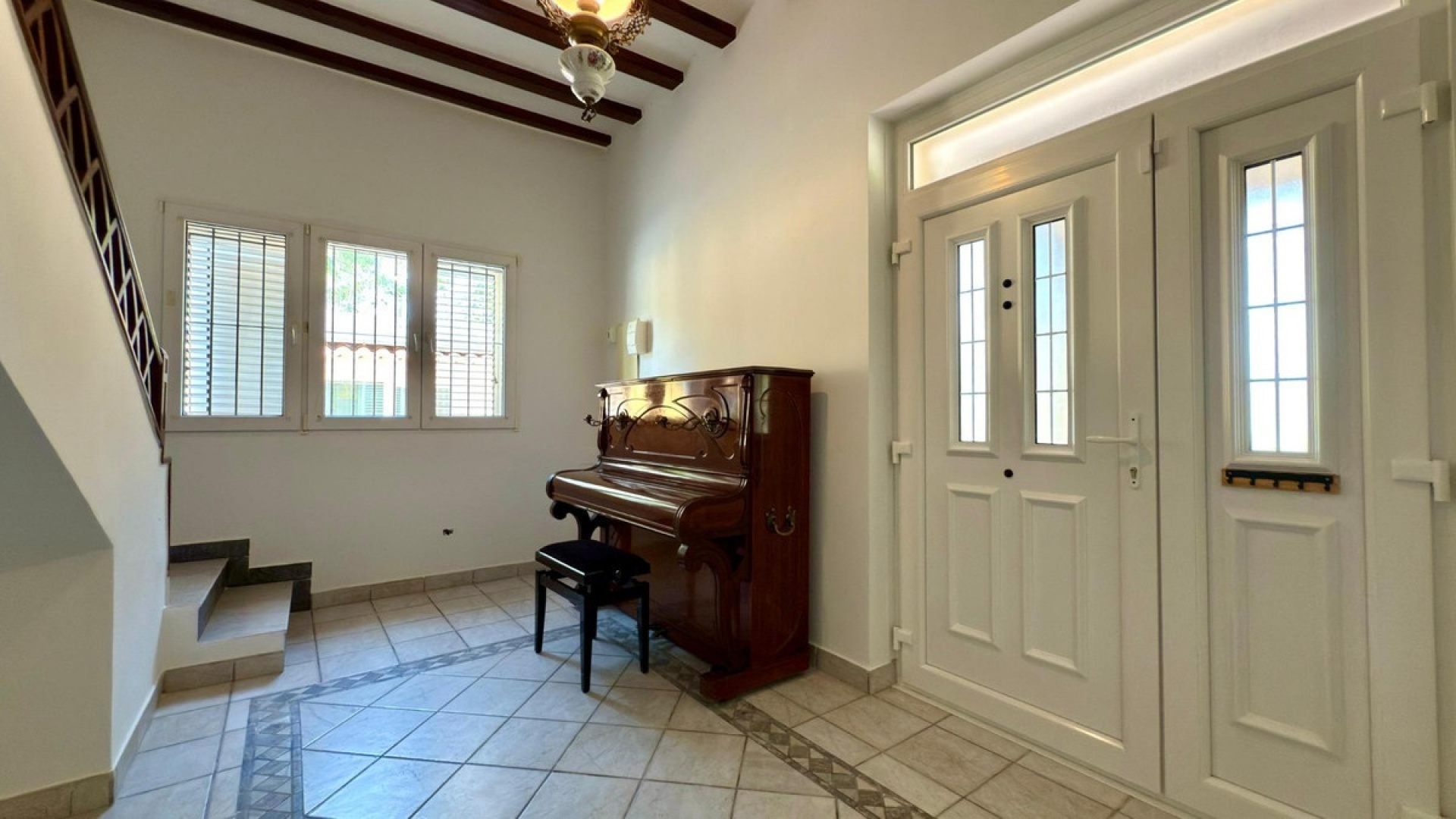 Wederverkoop - Villa - Alicante - Alicante Centro