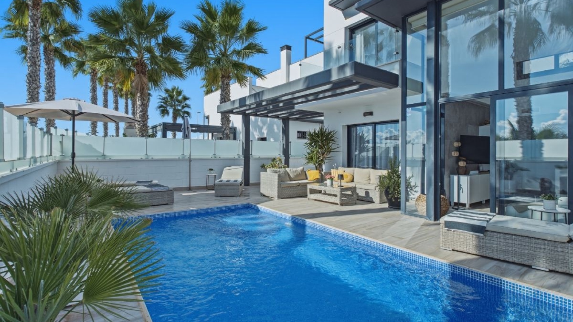 Wederverkoop - Villa - Cabo Roig - Costa Blanca South