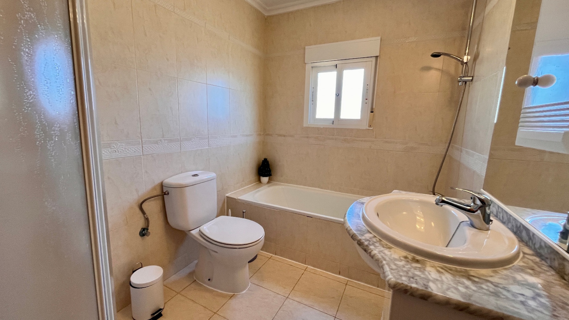 Wederverkoop - Villa - Cabo Roig - la regia