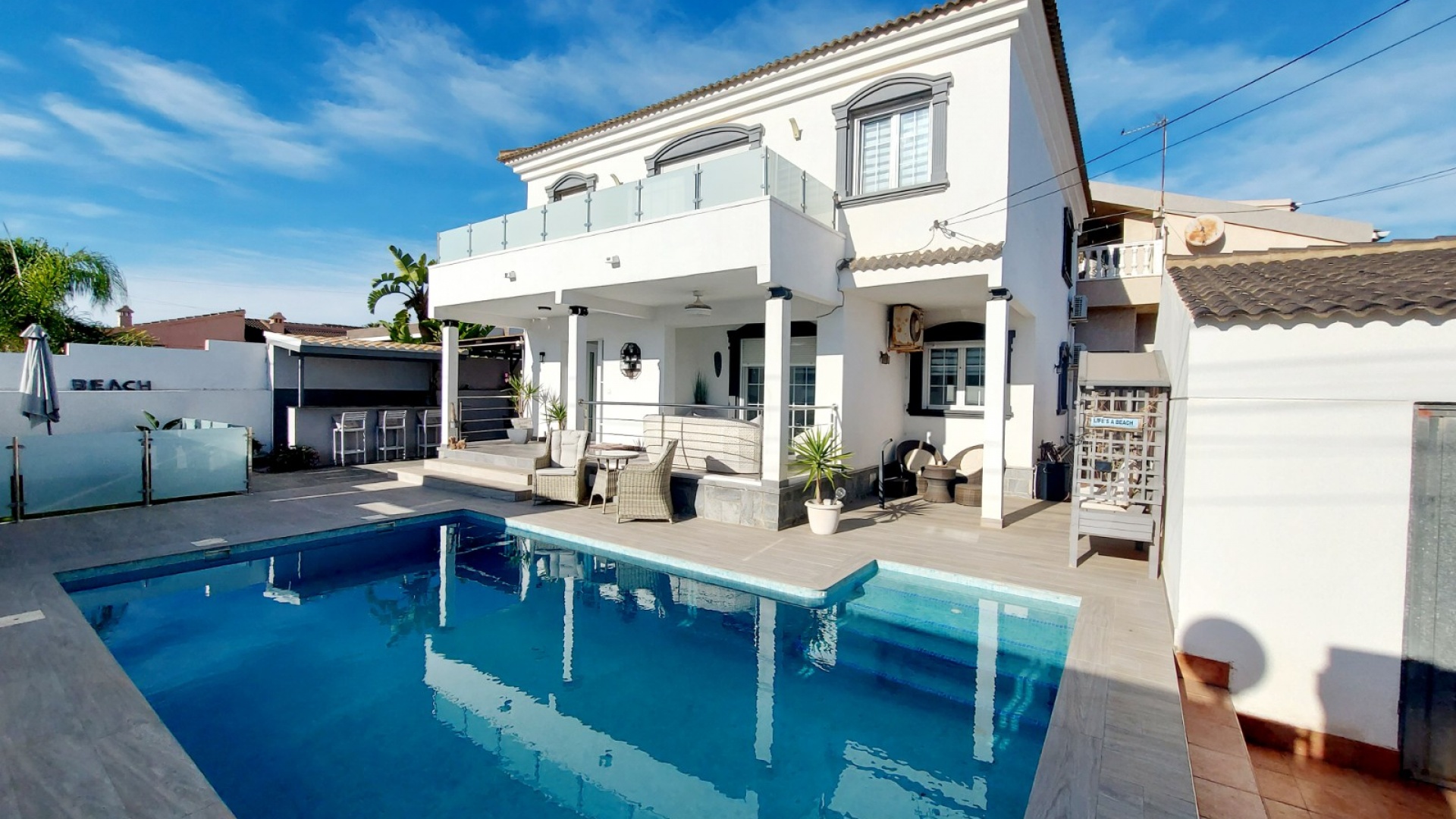 Wederverkoop - Villa - Cabo Roig - la regia