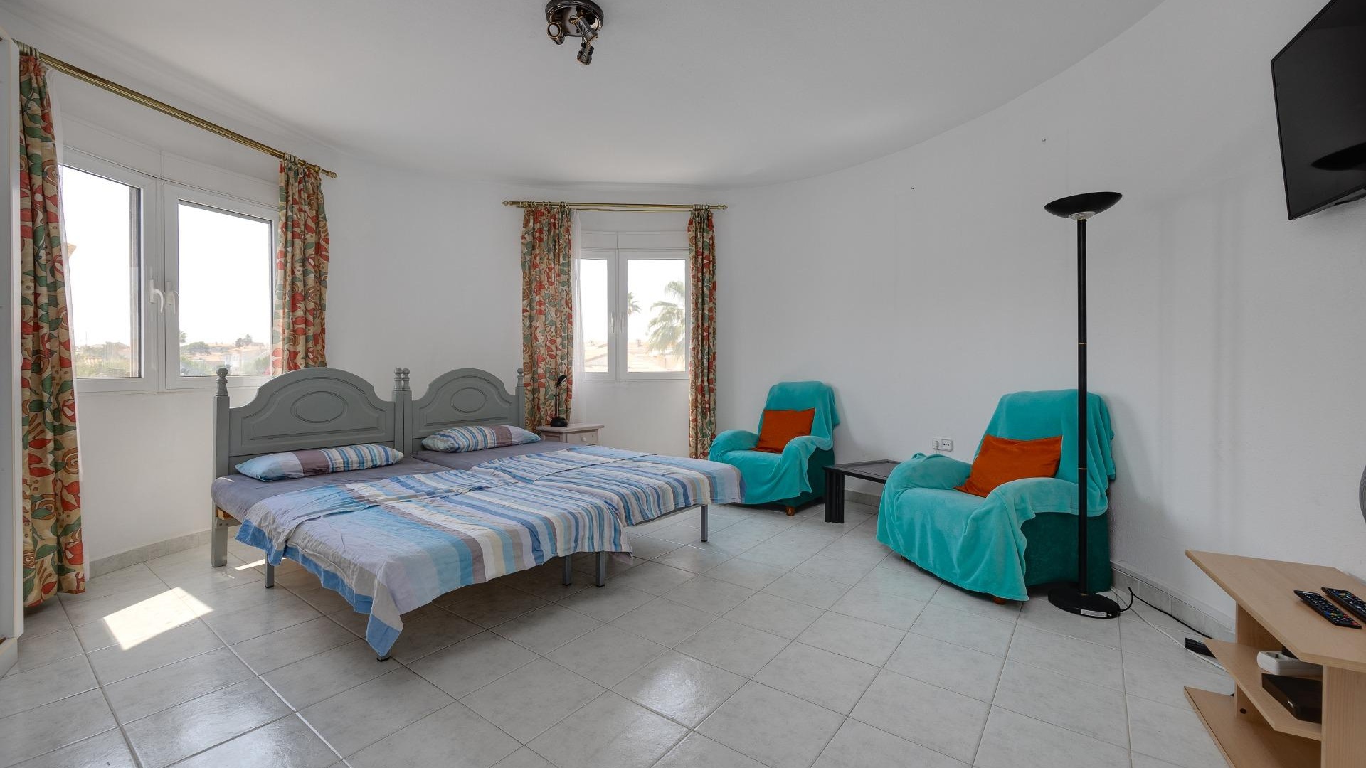 Wederverkoop - Villa - Cabo Roig - la regia