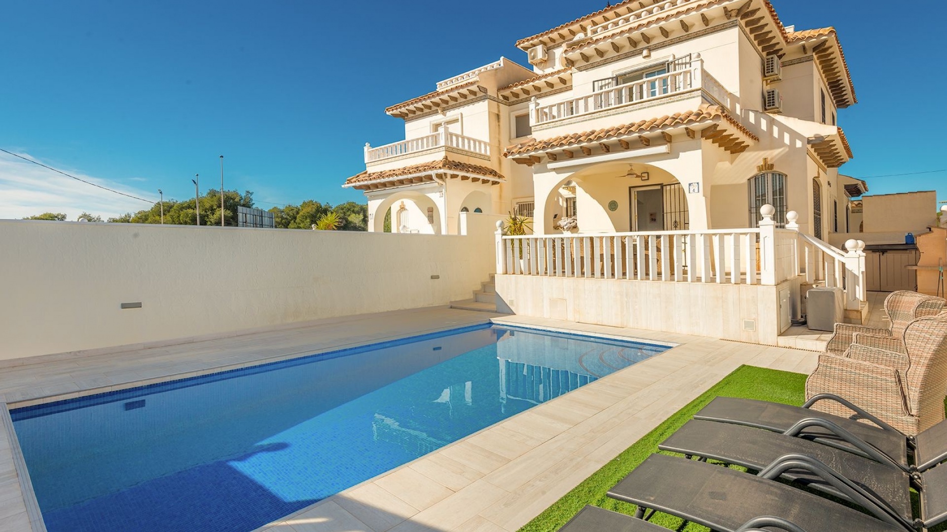 Wederverkoop - Villa - Cabo Roig - Lomas de Cabo Roig