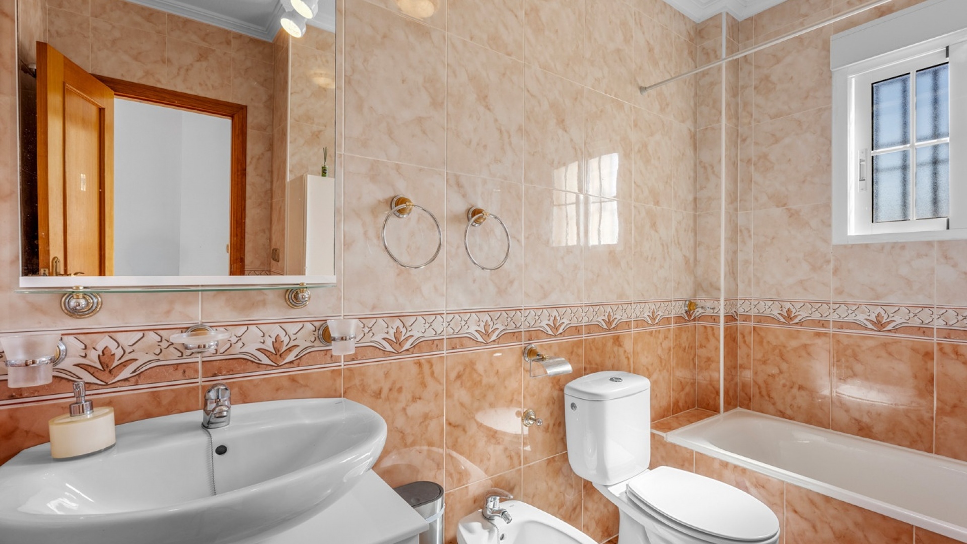 Wederverkoop - Villa - Cabo Roig - Lomas de Cabo Roig