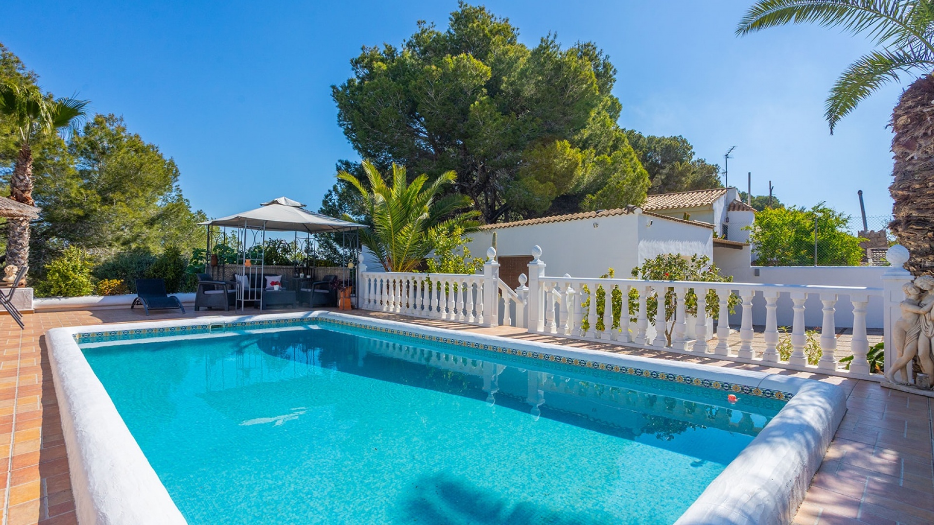 Wederverkoop - Villa - Campoamor - Castillo de Don Juan