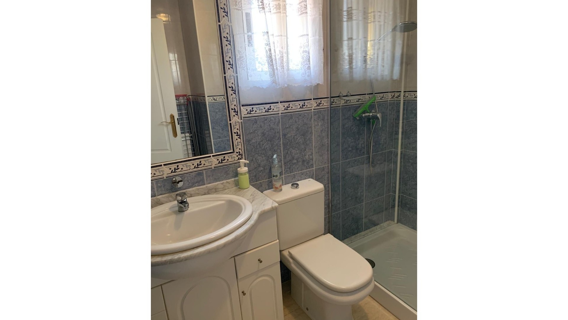 Wederverkoop - Villa - Guardamar del Segura - El Raso