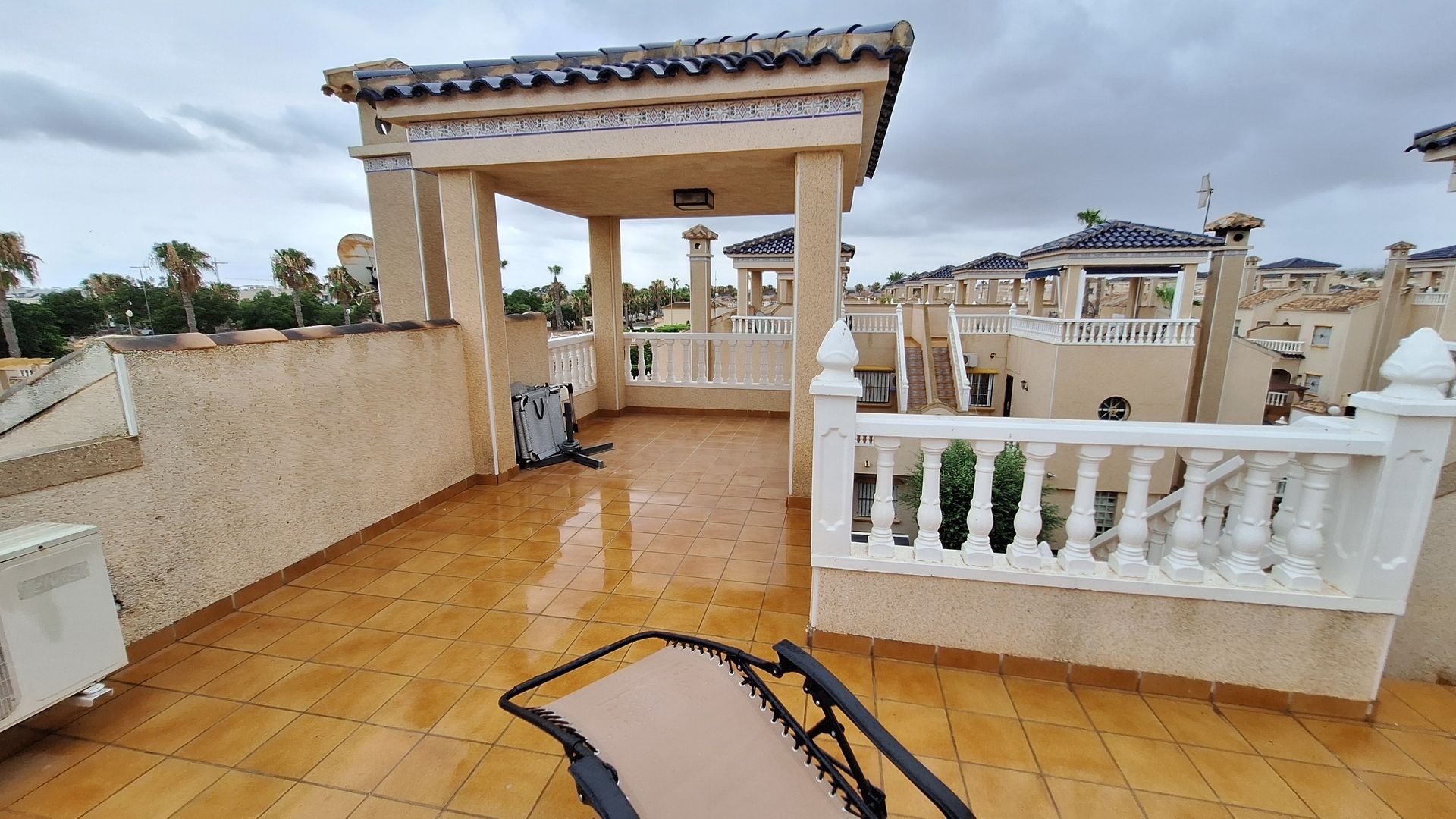 Wederverkoop - Villa - Guardamar del Segura - El Raso