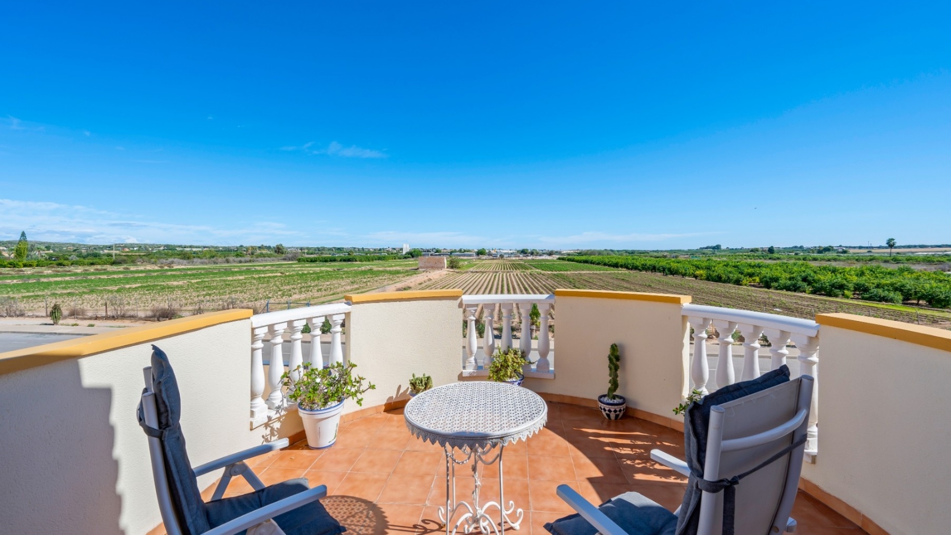 Wederverkoop - Villa - Guardamar del Segura - El Raso
