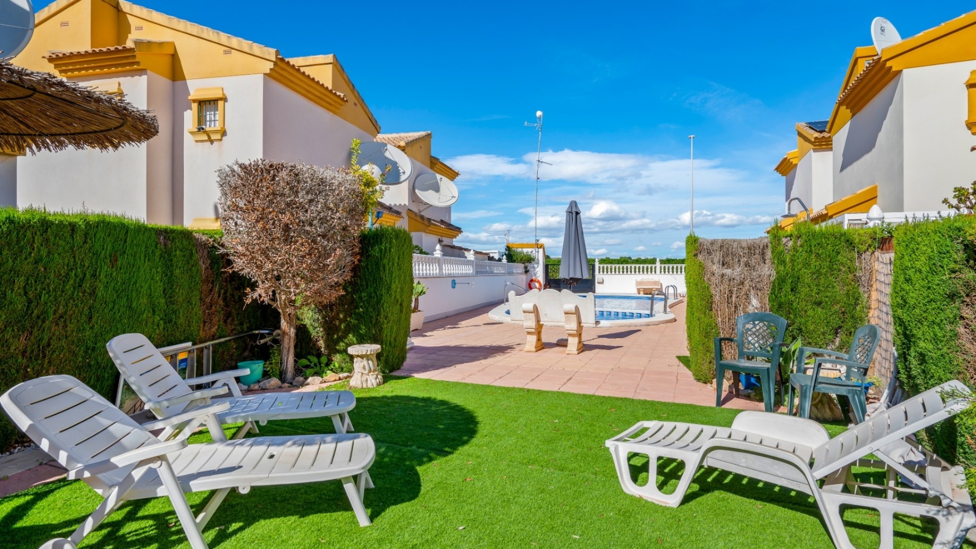 Wederverkoop - Villa - Guardamar del Segura - El Raso