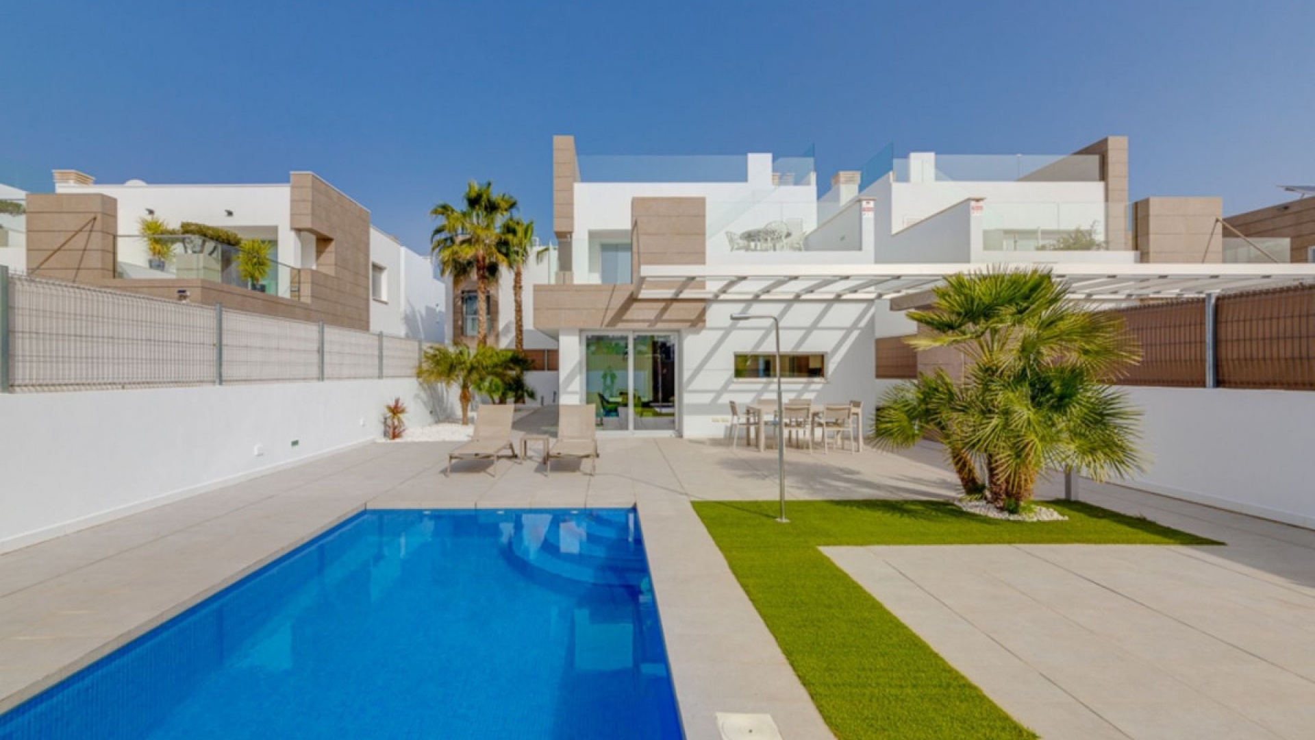 Wederverkoop - Villa - Guardamar del Segura - Urbanización El Raso