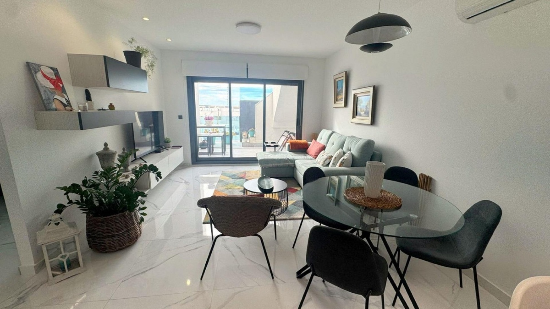 Wederverkoop - Villa - Guardamar del Segura - Urbanización El Raso