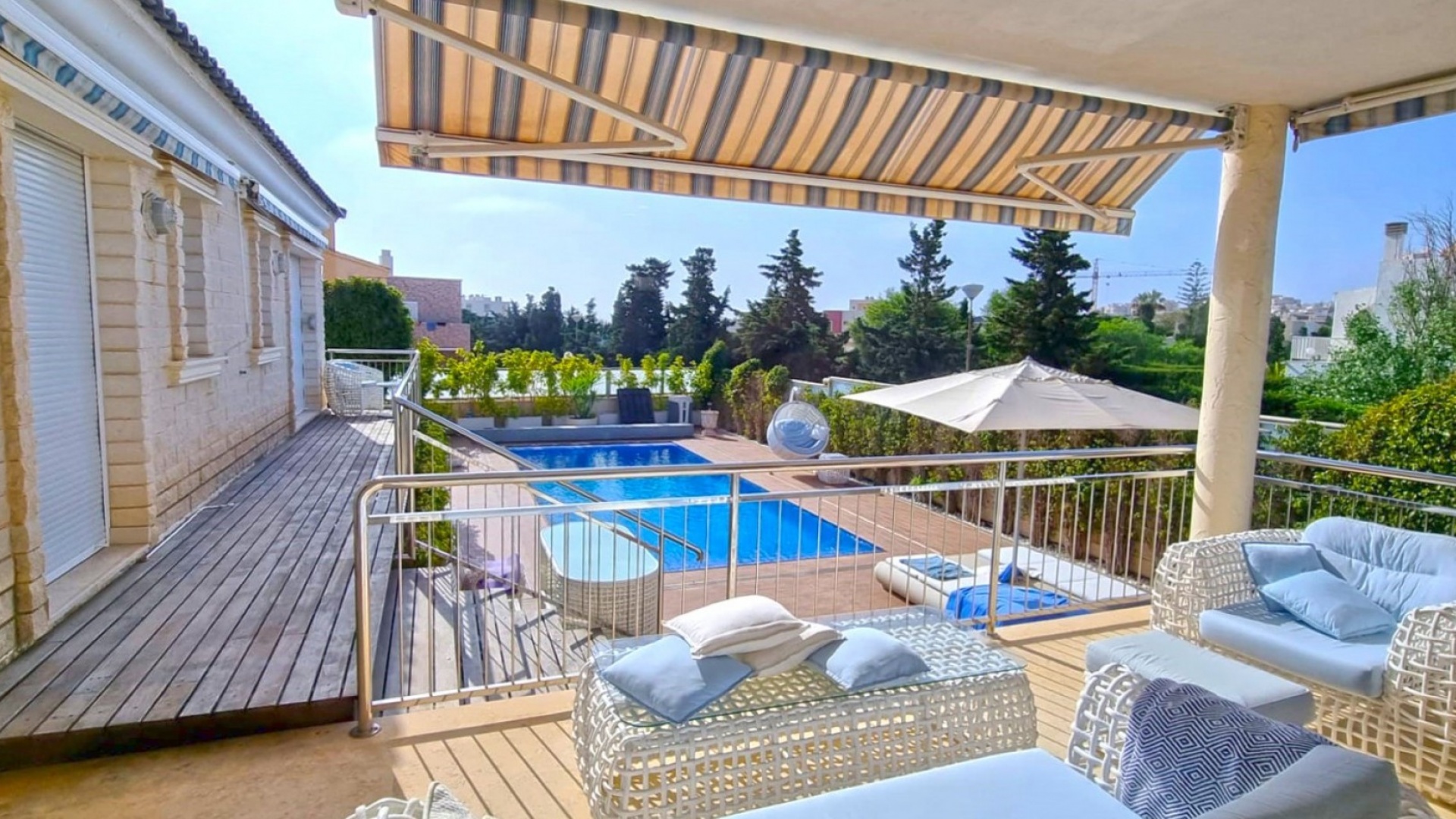 Wederverkoop - Villa - La Mata - Beachside La Mata