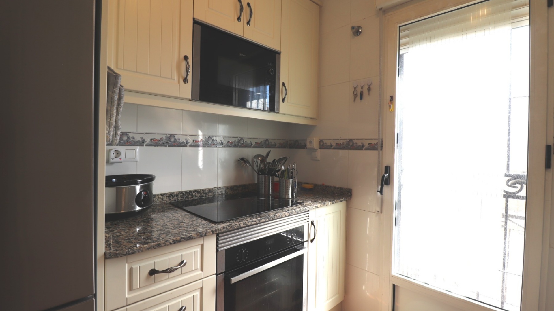 Wederverkoop - Villa - Los Montesinos - Entre Naranjos / Vistabella Golf