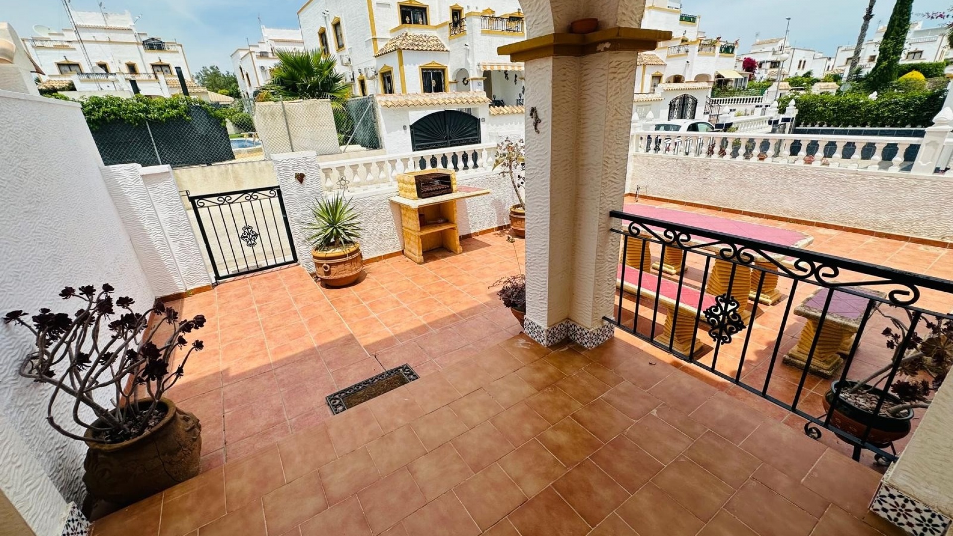 Wederverkoop - Villa - Los Montesinos - entre naranjos