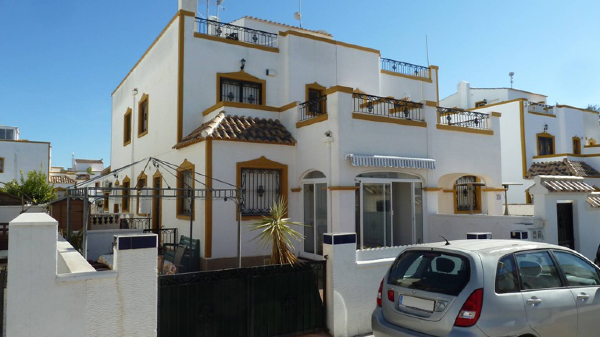 Wederverkoop - Villa - Los Montesinos - entre naranjos