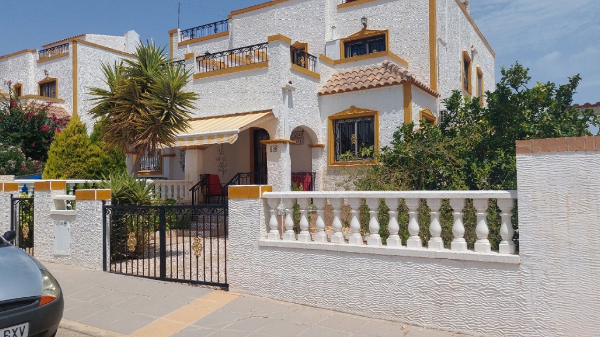 Wederverkoop - Villa - Los Montesinos - entre naranjos