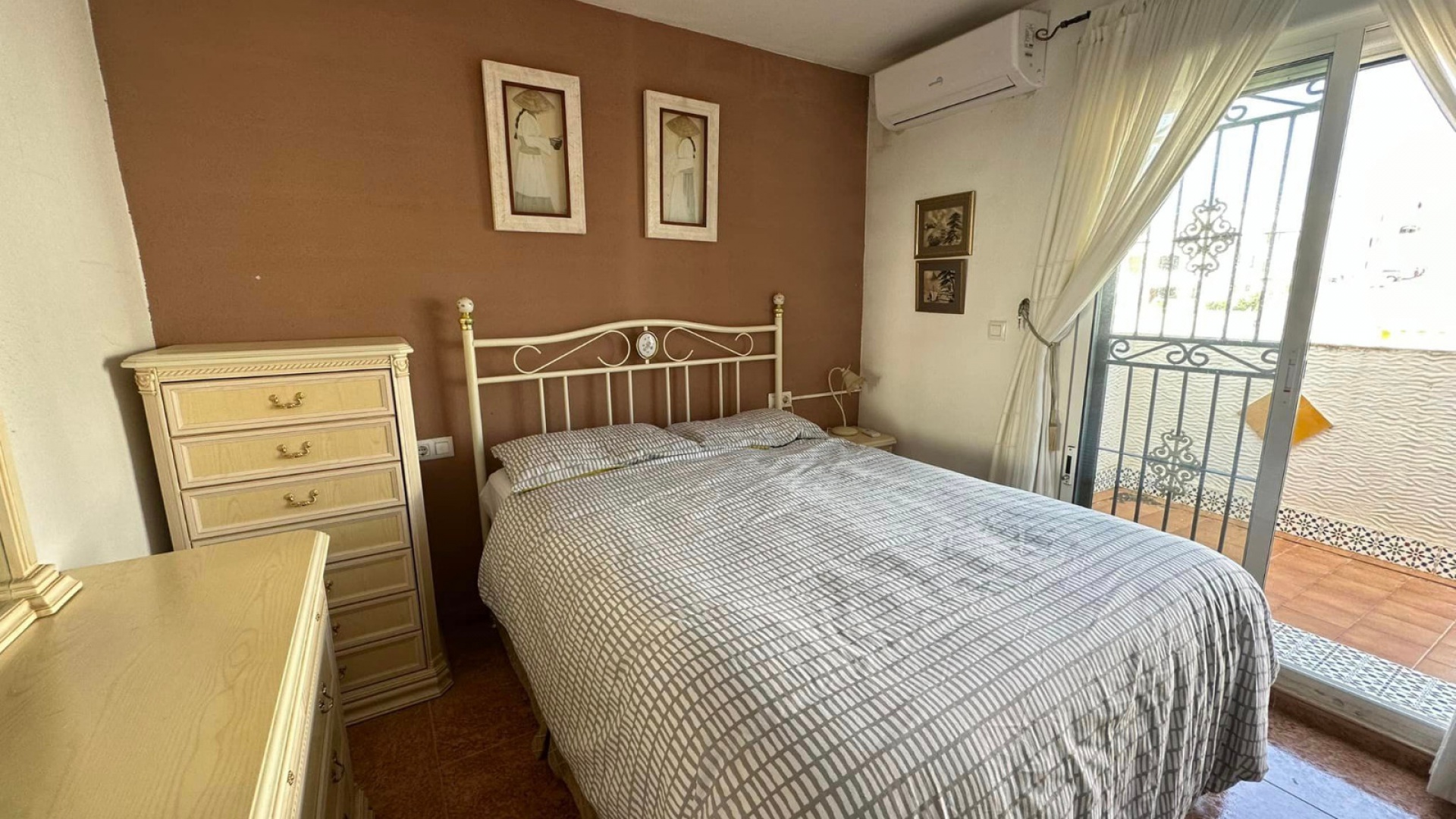 Wederverkoop - Villa - Los Montesinos - entre naranjos