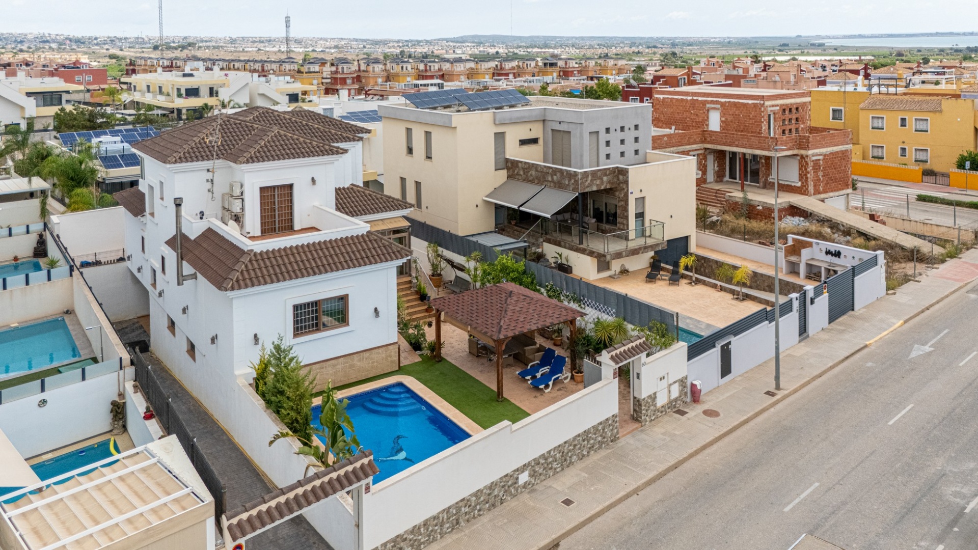 Wederverkoop - Villa - Los Montesinos - La Herrada