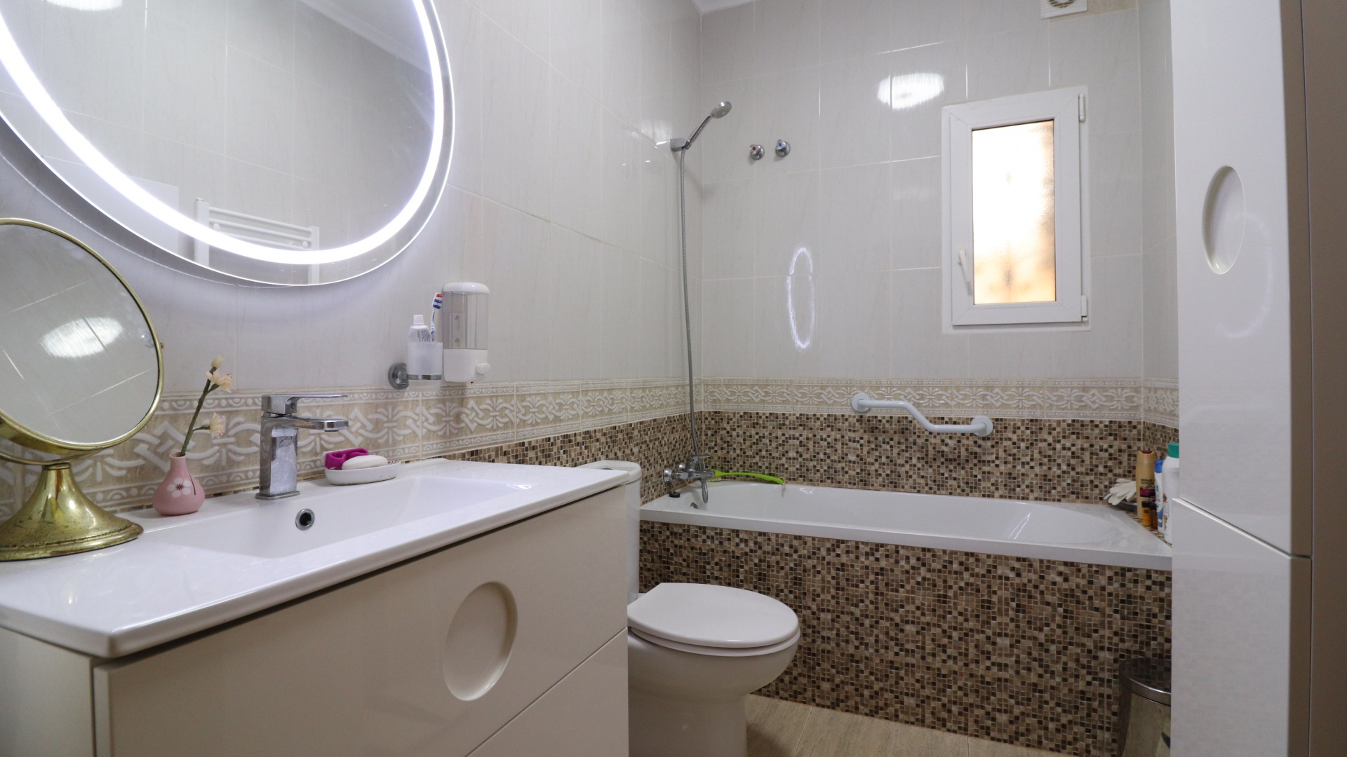 Wederverkoop - Villa - Los Montesinos - La Herrada