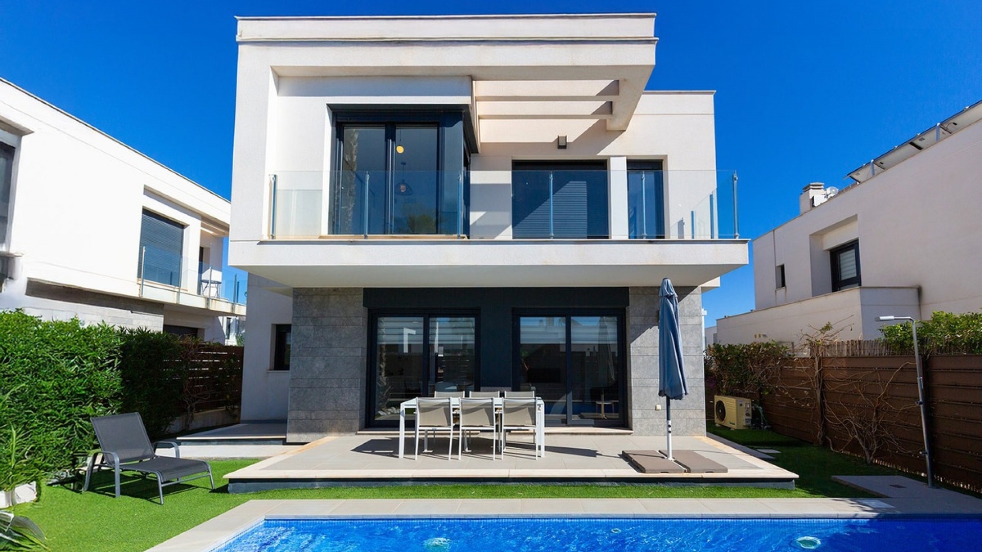 Wederverkoop - Villa - Los Montesinos - Vistabella Golf Resort