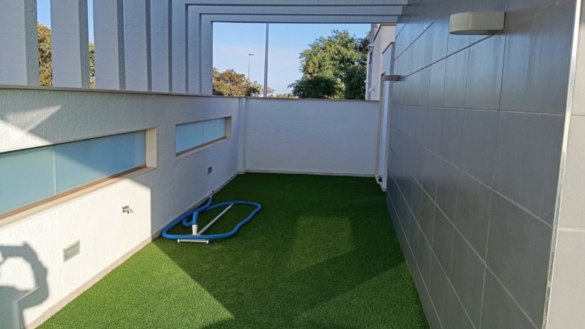 Wederverkoop - Villa - Mil Palmeras - Beachside Mil Palmeras