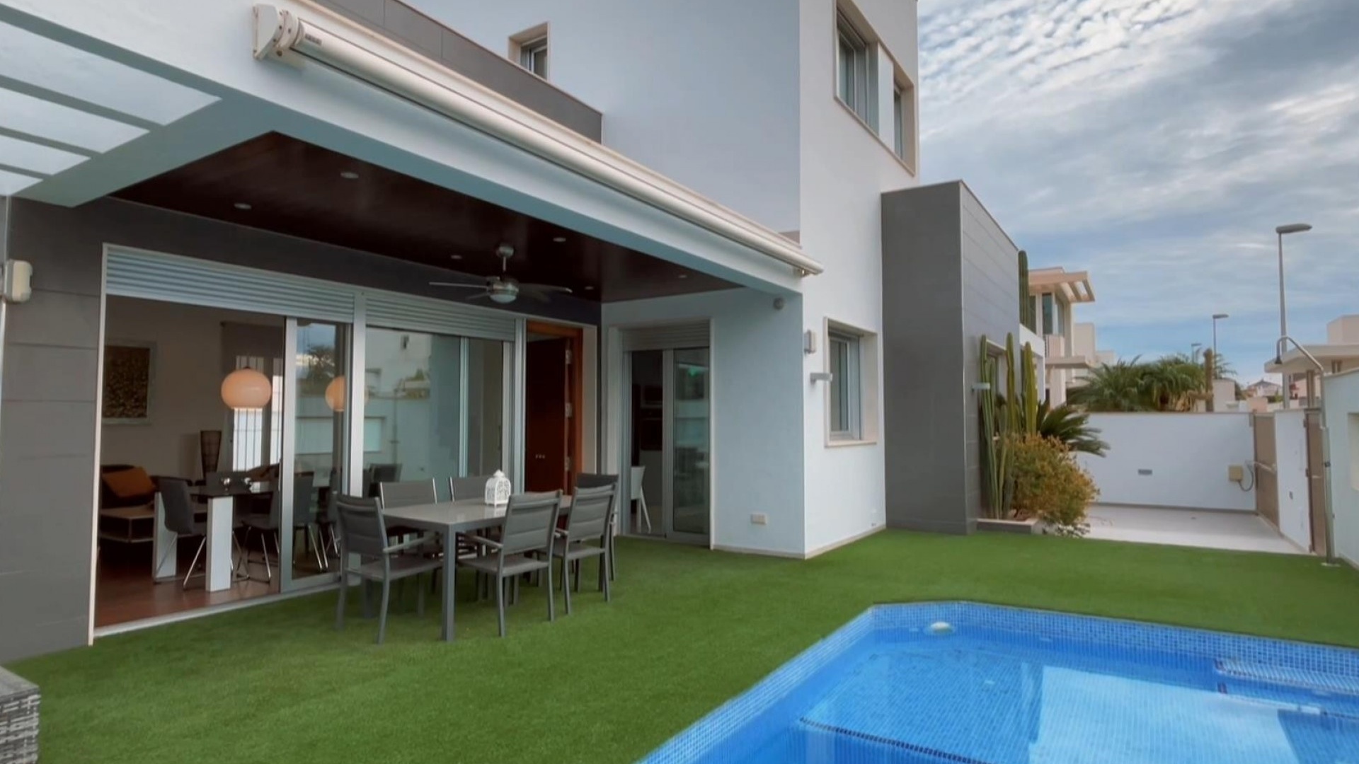 Wederverkoop - Villa - Mil Palmeras