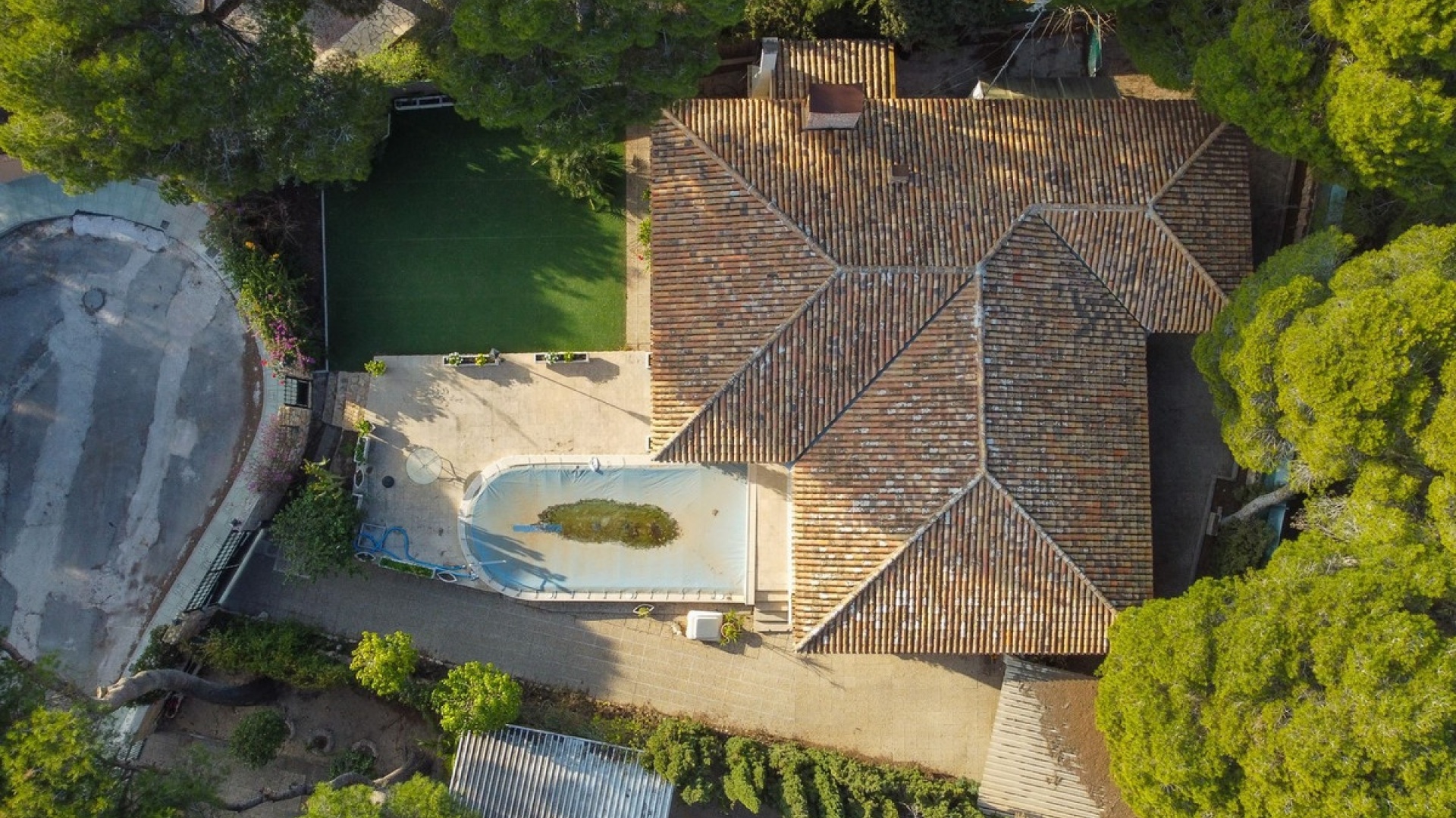 Wederverkoop - Villa - Orihuela - Campoamor