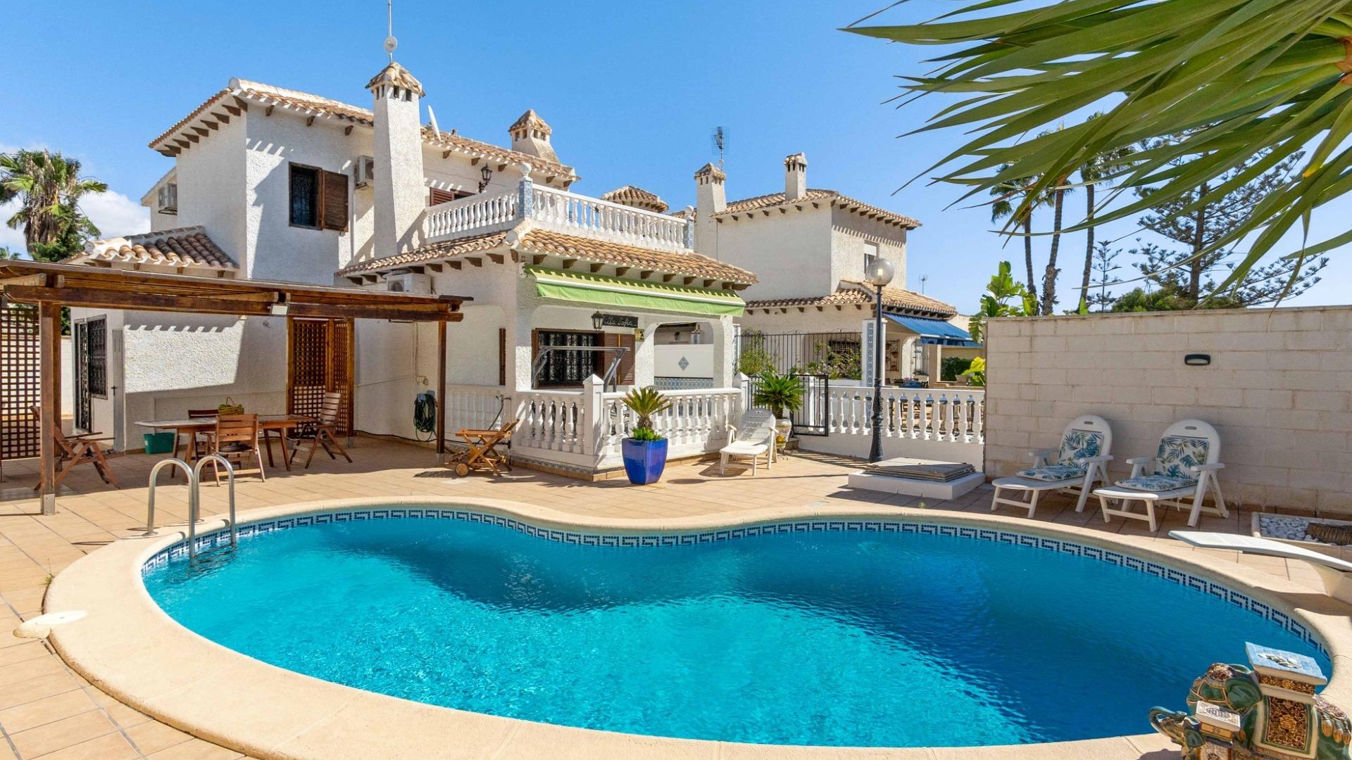 Wederverkoop - Villa - Orihuela Costa - La Zenia