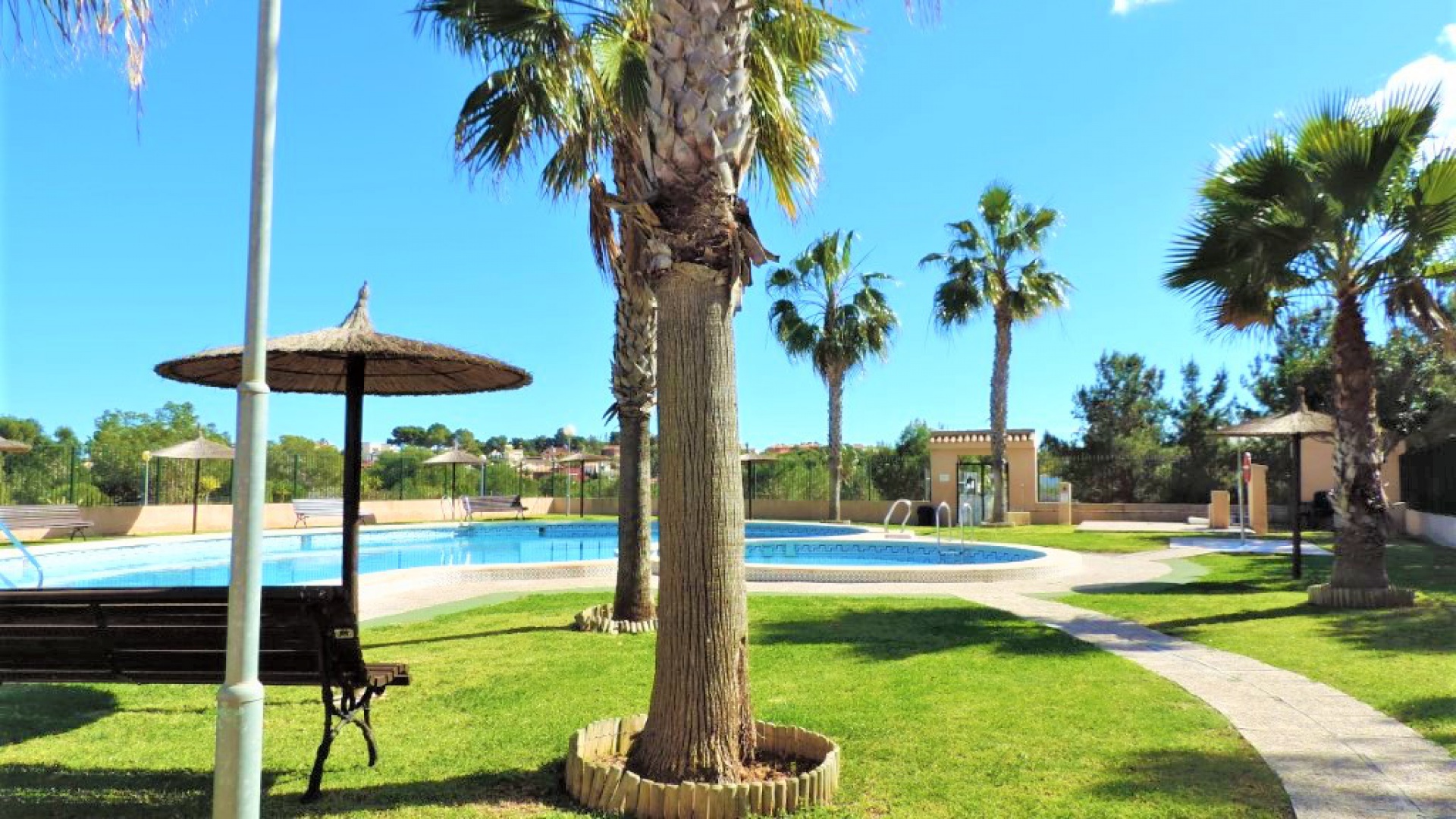 Wederverkoop - Villa - Orihuela Costa - Los Altos