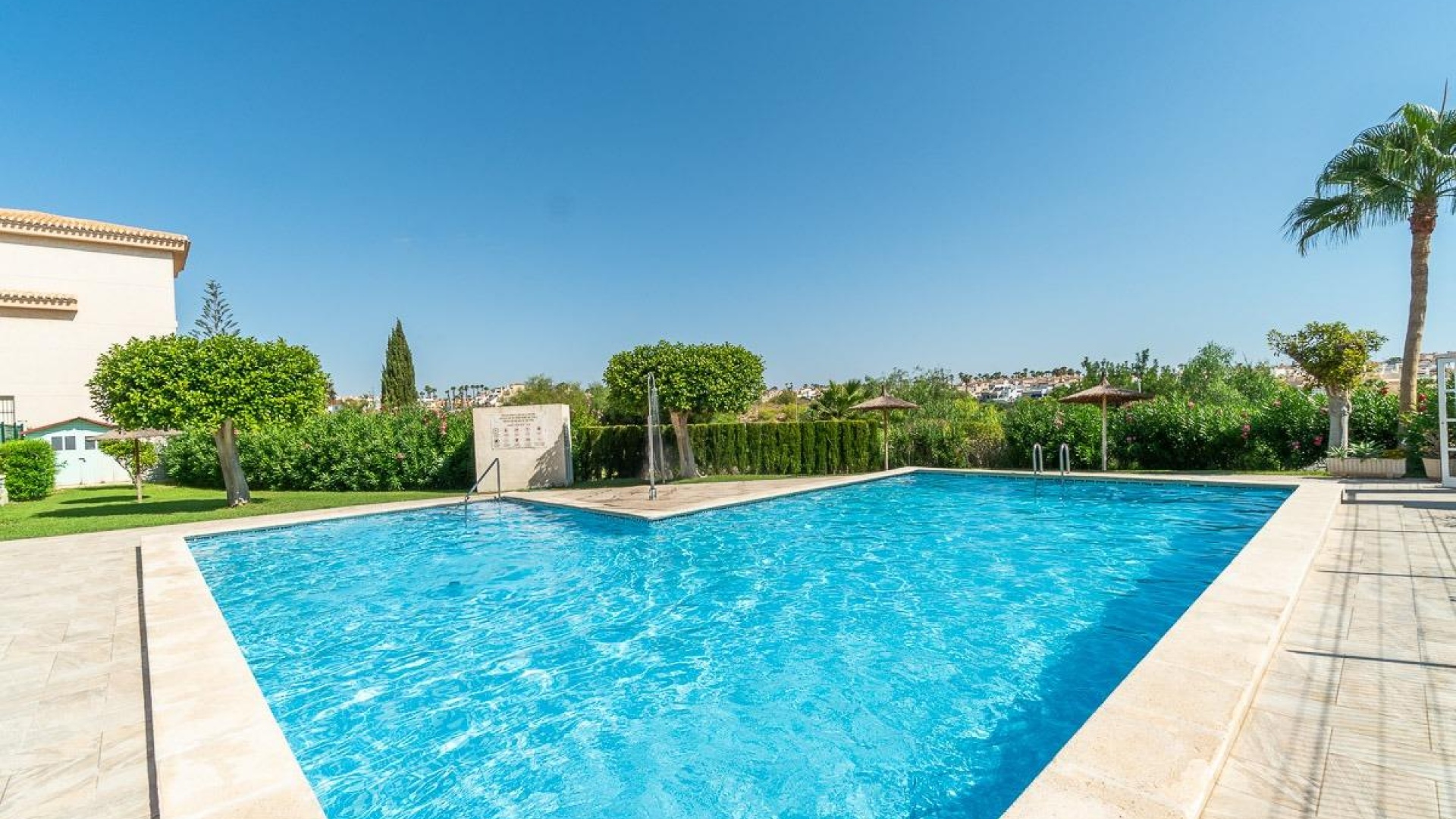 Wederverkoop - Villa - Orihuela Costa - Playa Flamenca