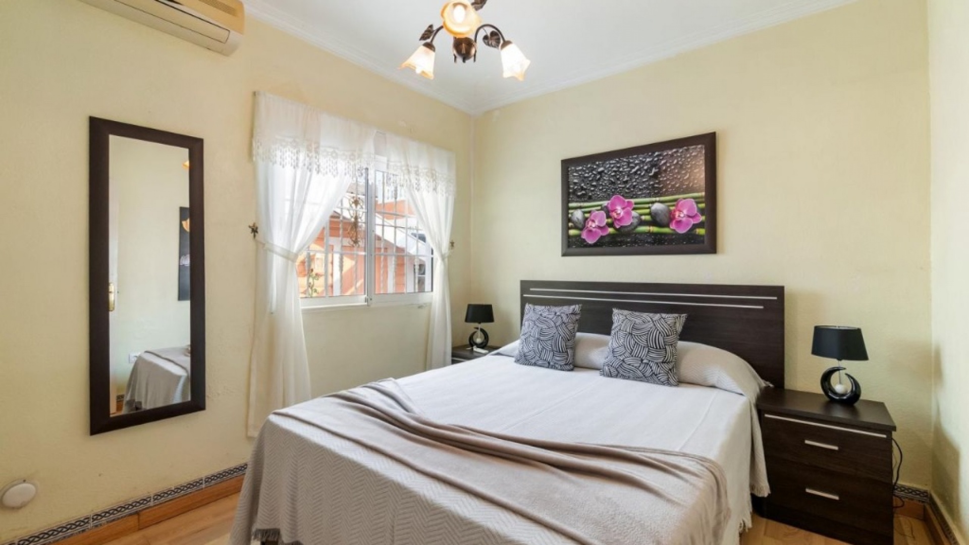 Wederverkoop - Villa - Orihuela Costa - Playa Flamenca