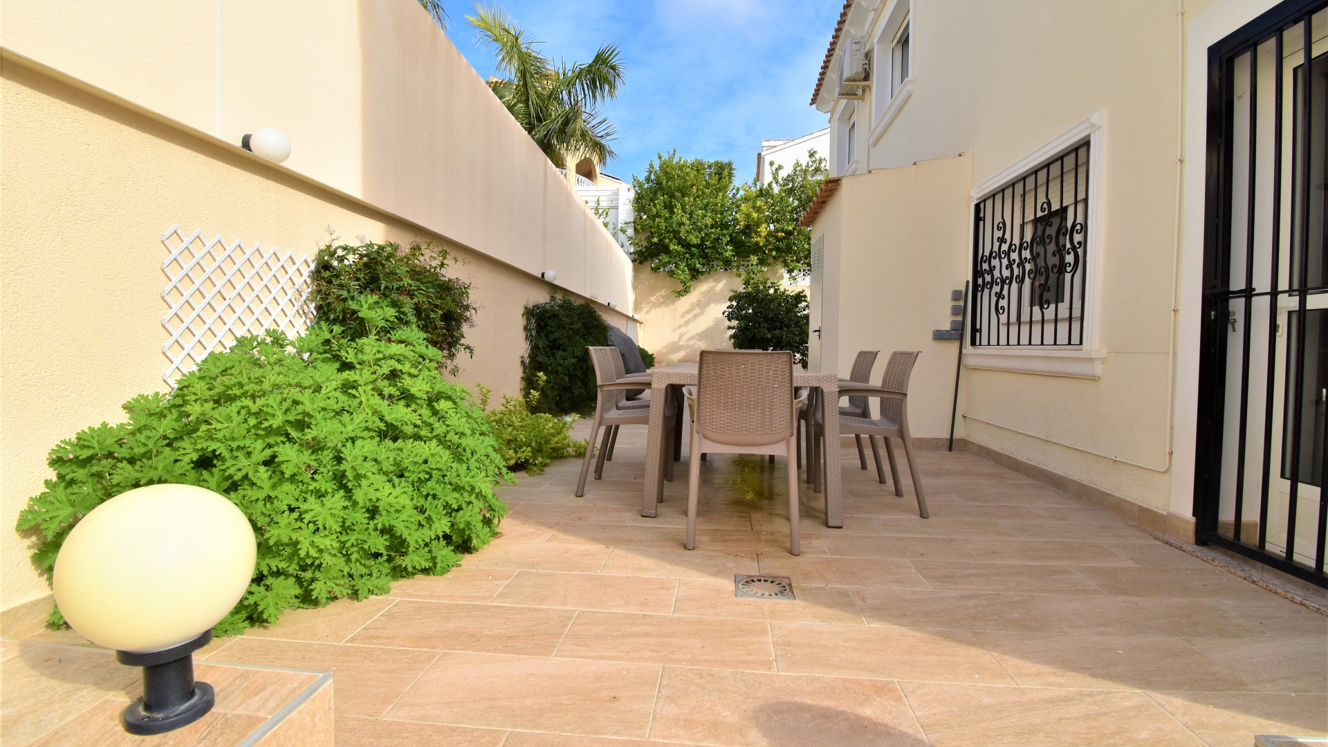 Wederverkoop - Villa - Orihuela Costa - Villamartin