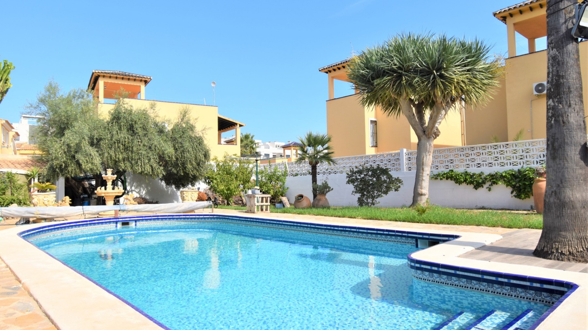 Wederverkoop - Villa - Orihuela Costa - Villamartin